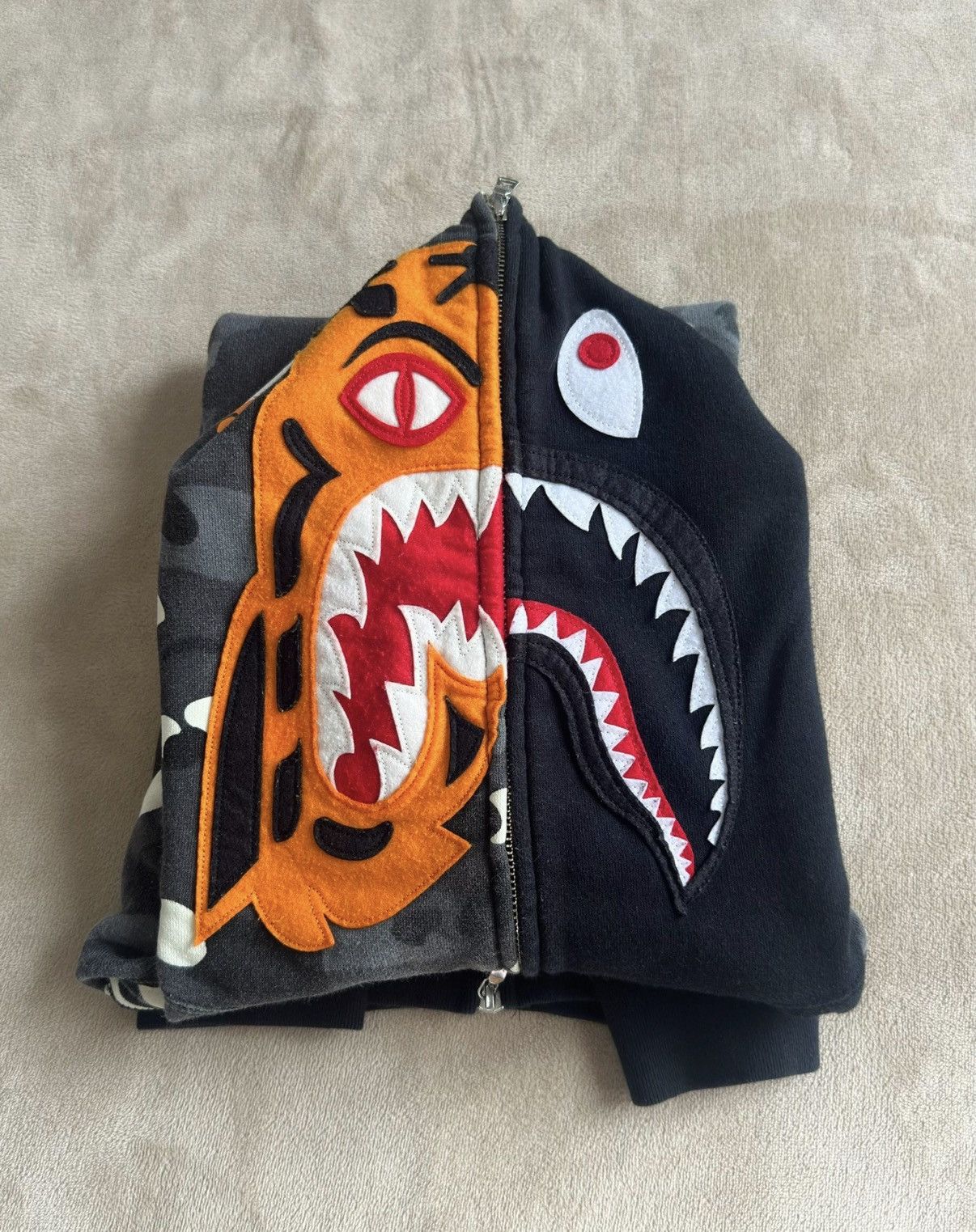 Bape BAPE Shark Head Color Block Camo Jacket K5 Size US L / EU 52-54 / 3 - 9 Thumbnail