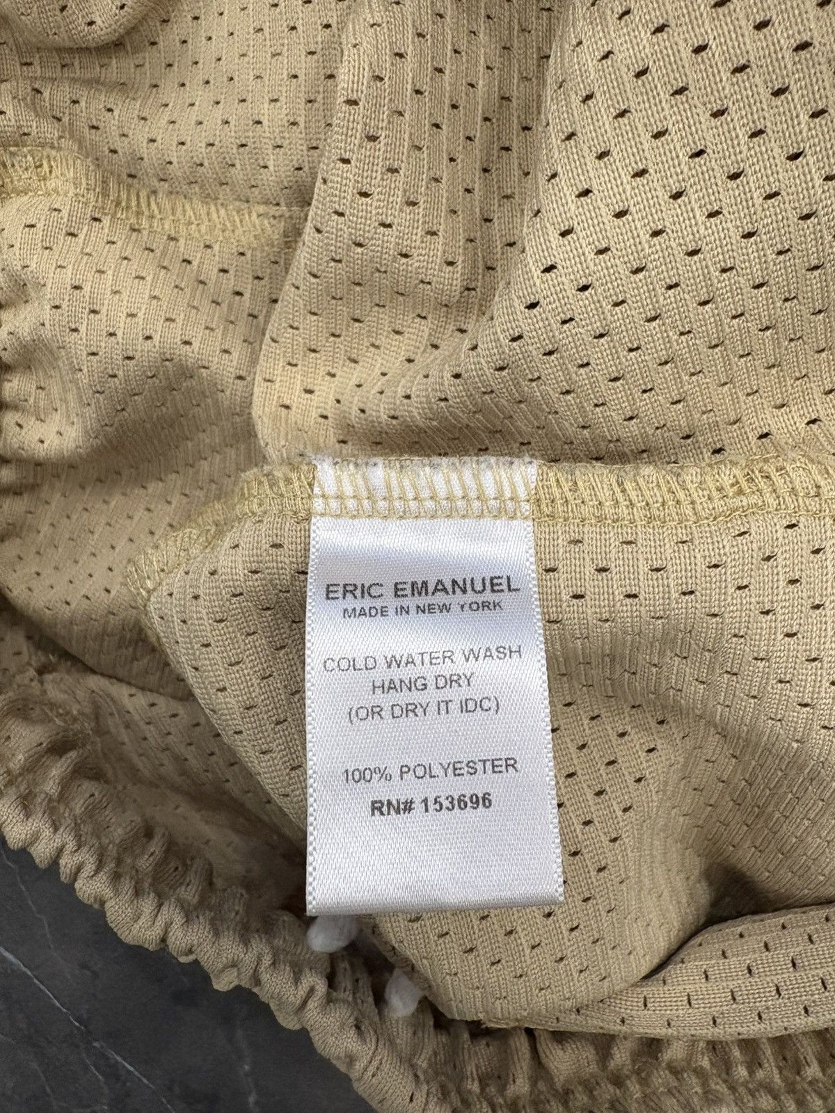 Eric Emanuel Men's Eric Emanuel Basic Short Sand Red Medium Beige RARE Size US 28 / EU 44 - 5 Thumbnail