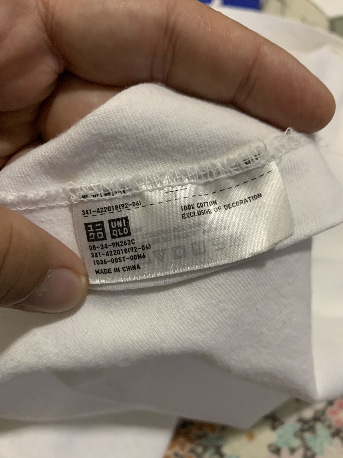 Uniqlo Uniqlo Kaws Tee Size US XL / EU 56 / 4 - 12 Thumbnail