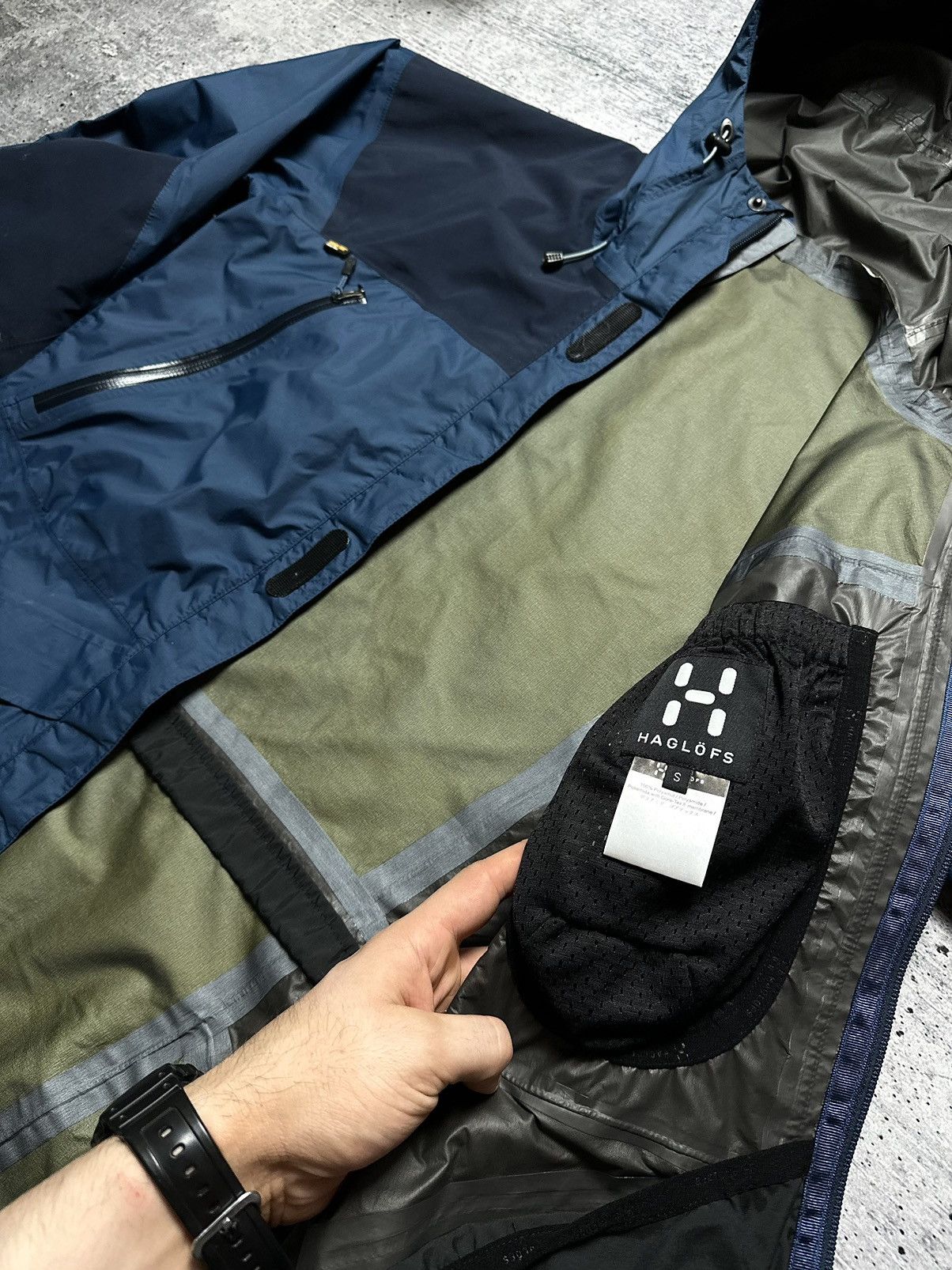 Haglofs Vintage Haglofs Gore-Tex Paclite Shell Outdoor Rain Jacket Size US S / EU 44-46 / 1 - 7 Thumbnail