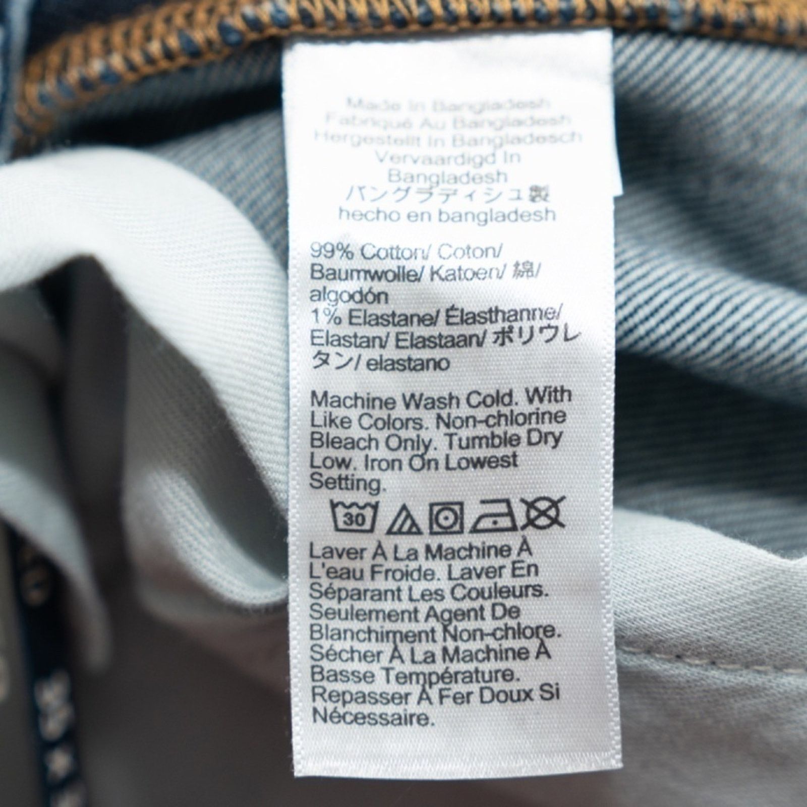 J.Crew J Crew. Men's Relaxed Fit Jean. Size US 35 - 9 Thumbnail