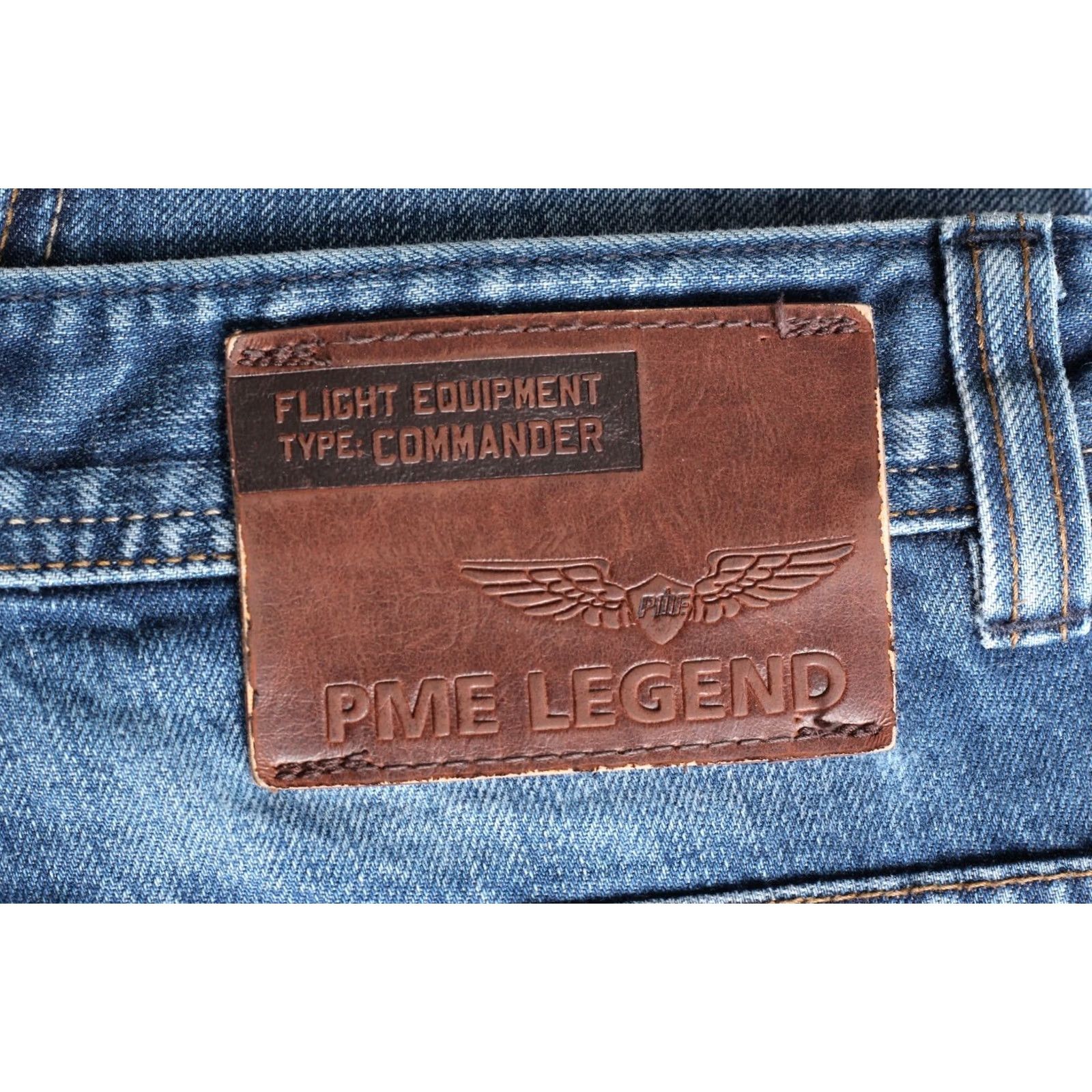 Vintage PME Legend Commander Jeans Men Slim Tapered 30W32 L32 Denim Blue 5-Pocket Design Regular | Men’s Jeans Size US 30 / EU 46 - 4 Thumbnail