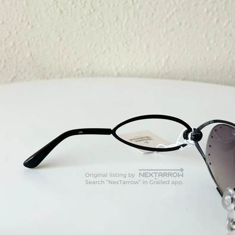 Vivienne Westwood Vivienne Westwood Enamel Saturn Rhinestone Curved Frame Su Size ONE SIZE - 9 Thumbnail