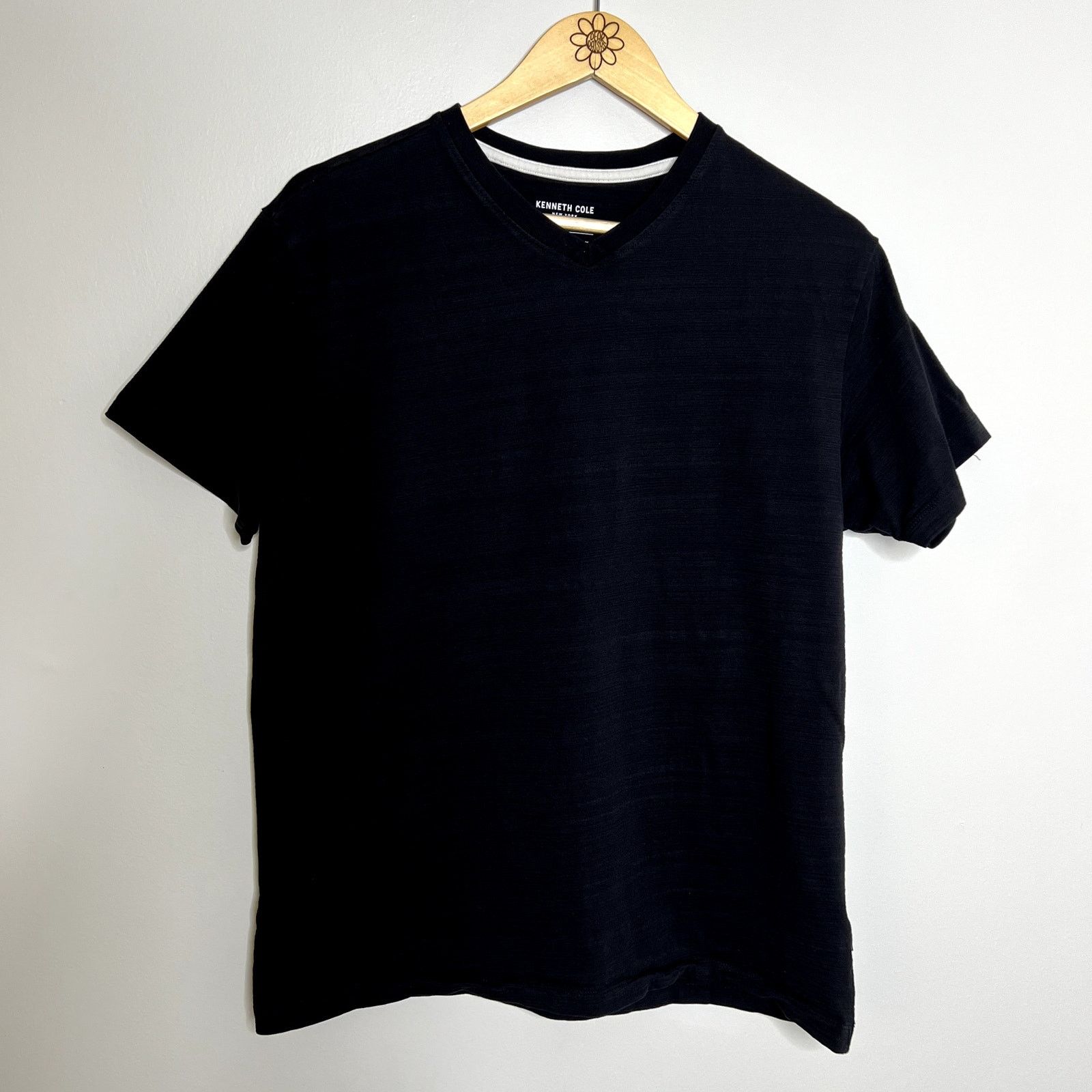 Kenneth Cole Kenneth Cole New York Black V Neck Short Sleeve Shirt Size US L / EU 52-54 / 3 - 4 Thumbnail