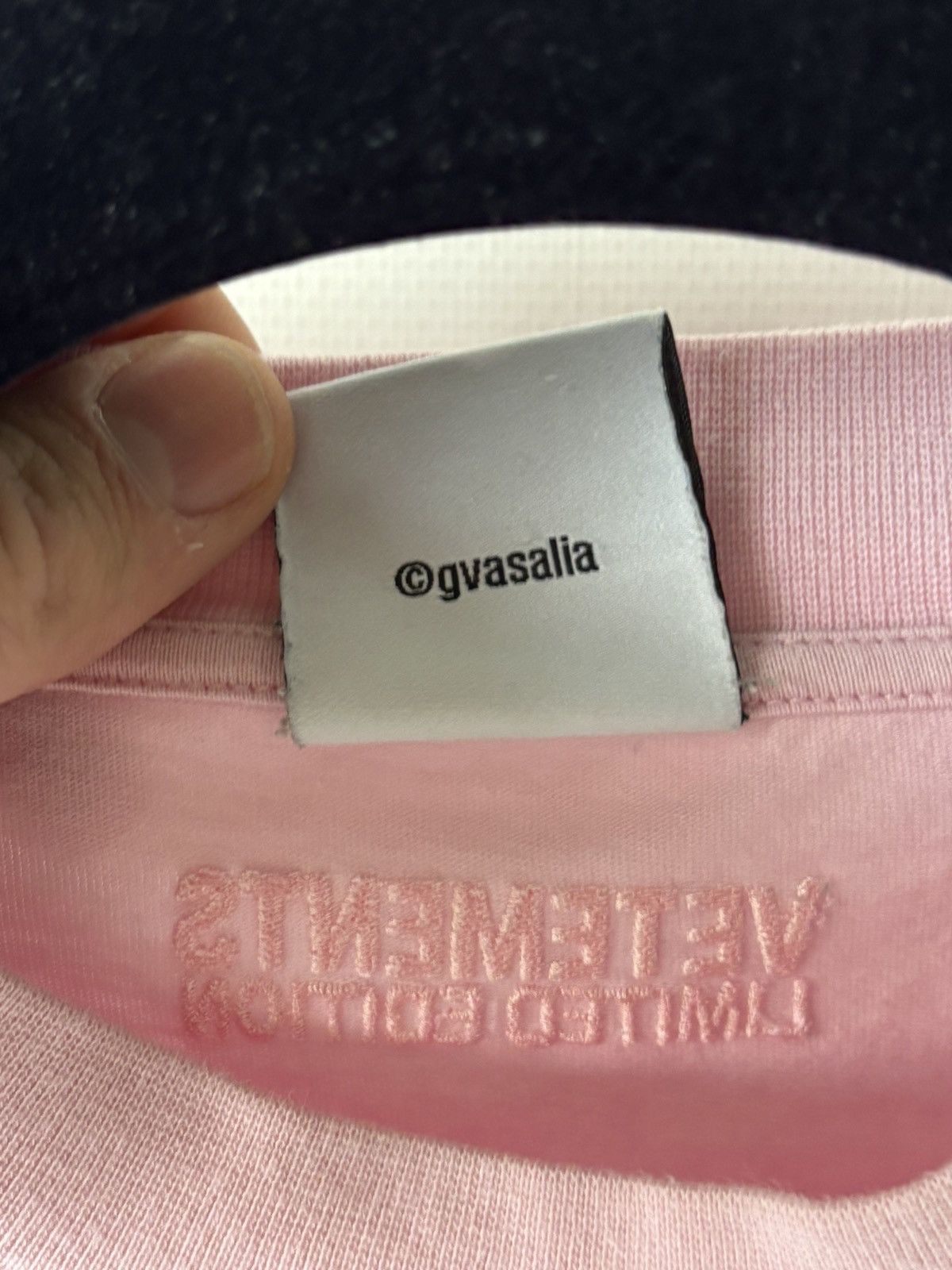 Vetements Vetements Small Limited Oversized T-Shirt Size US S / EU 44-46 / 1 - 9 Thumbnail