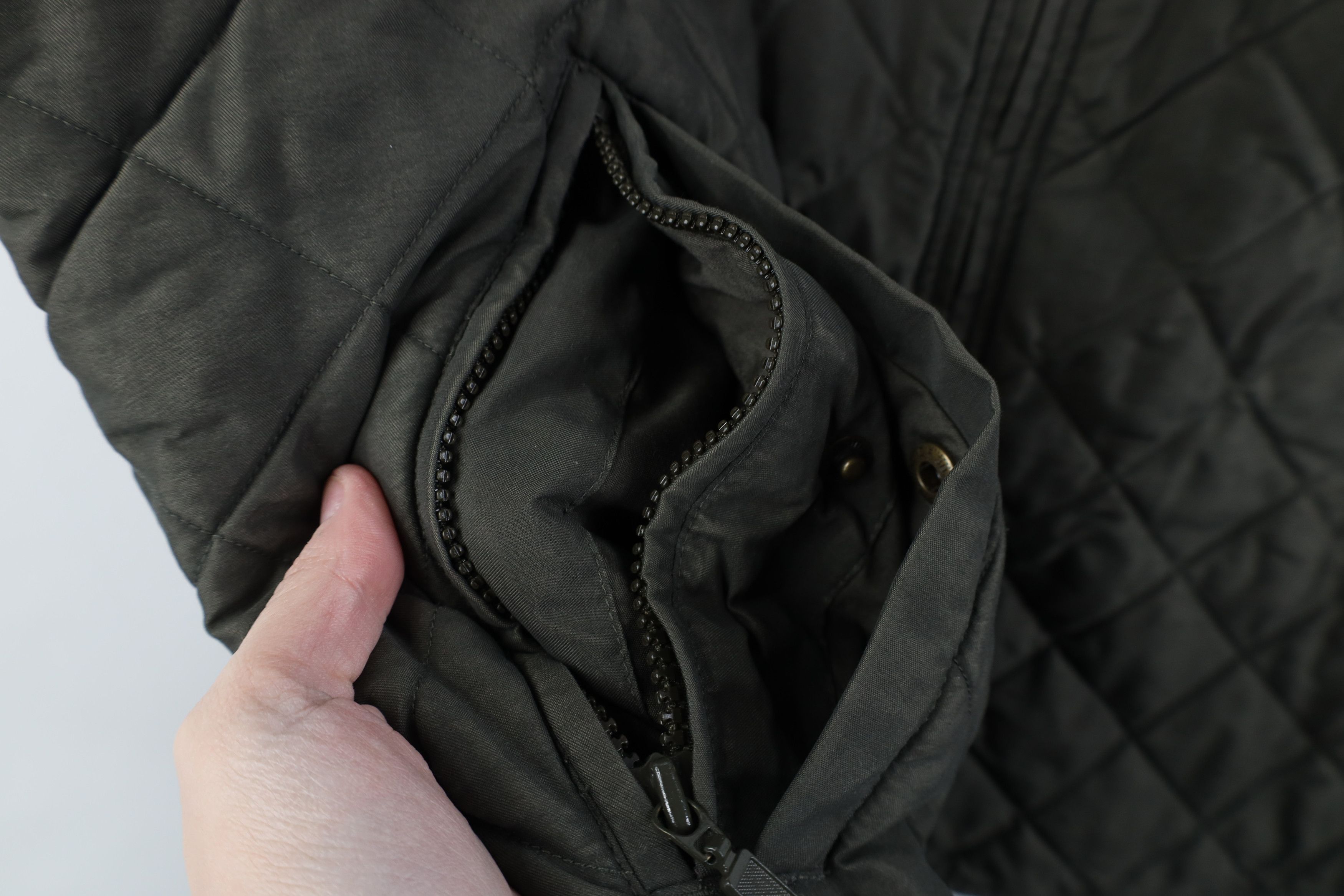 Cabelas Vintage 90s Y2K Cabelas Back Quilted Vest Jacket Green Size XL / US 12-14 / IT 48-50 - 5 Thumbnail