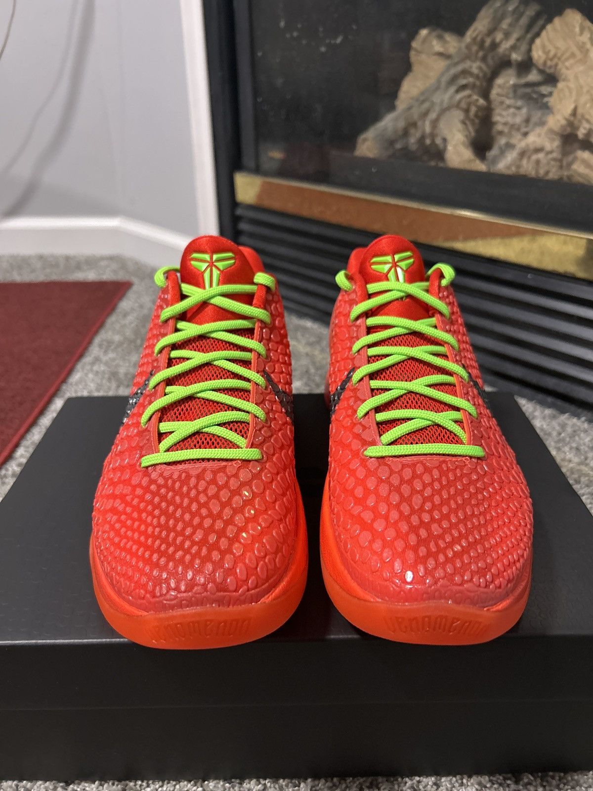 Nike Zoom Kobe 6 Protro ‘Reverse Grinch’ Size US 9 / EU 42 - 3 Thumbnail