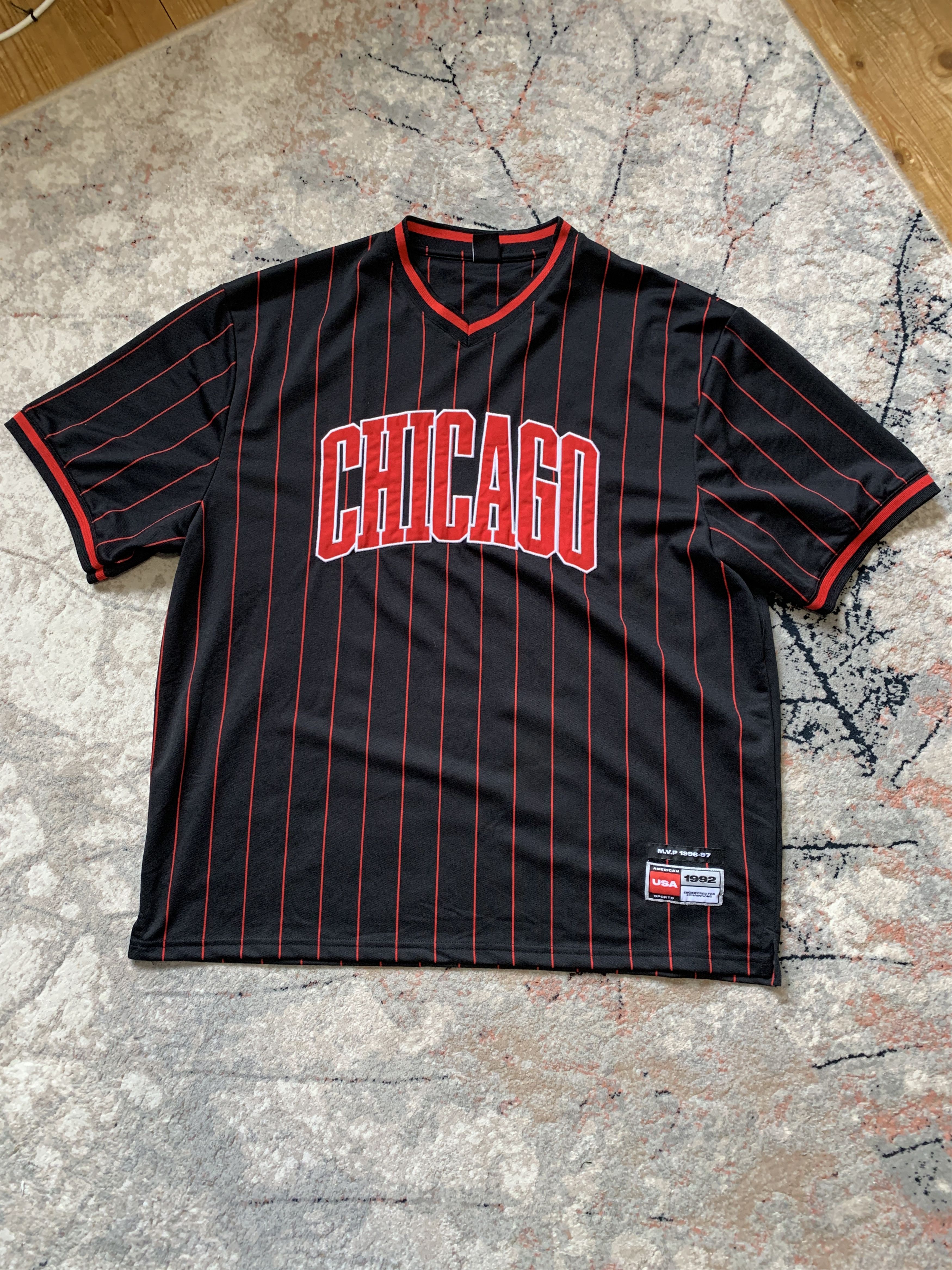 Other Chicago FSBN M.V.P 1996-1997 Tee Size US XL / EU 56 / 4 - 1 Thumbnail