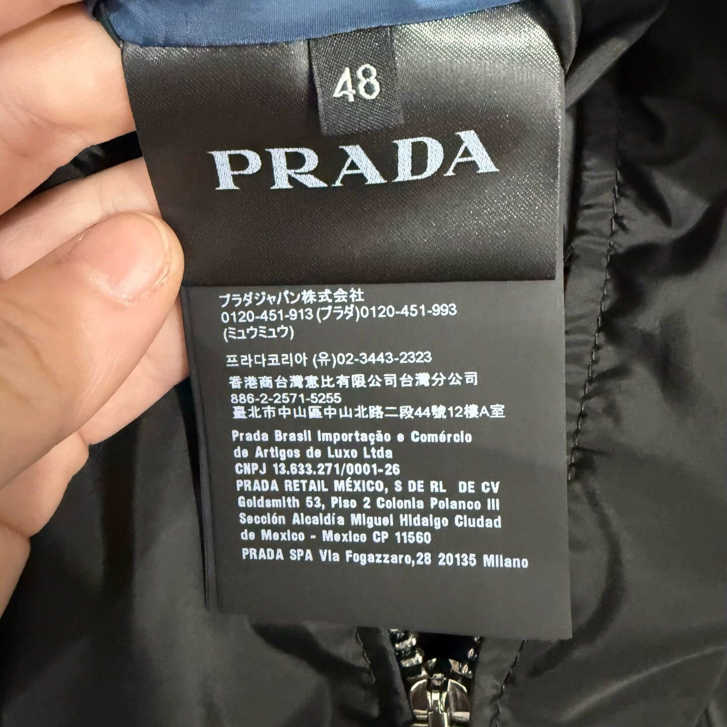 Prada Prada Double Sided Triangle Logo Nylon Jacket 48 Size US M / EU 48-50 / 2 - 4 Thumbnail