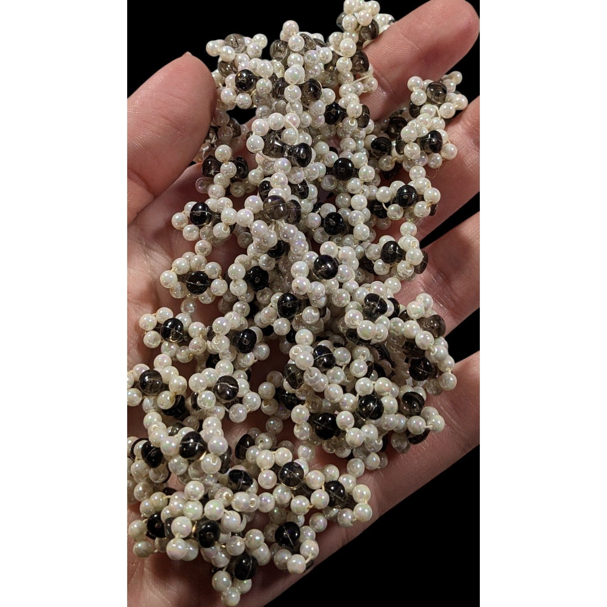 Other Handmade Floral Black And White Beaded Necklace Size ONE SIZE - 3 Thumbnail