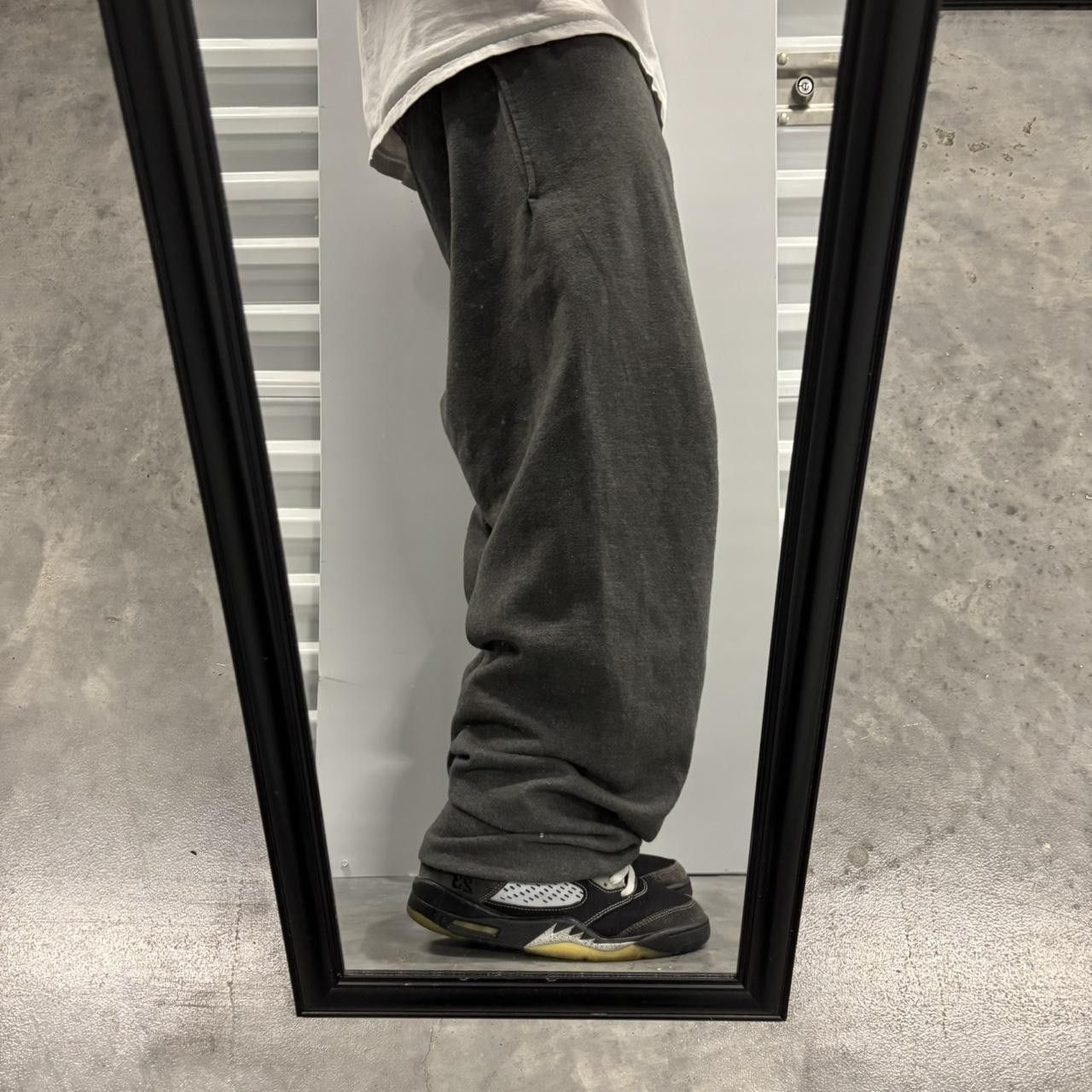Japanese Brand × Vintage Crazy Vintage Y2K/2000s Baggy Dark Grey Streetwear Skater Comfy Essential Sweatpants! Size US 32 / EU 48 - 2 Thumbnail
