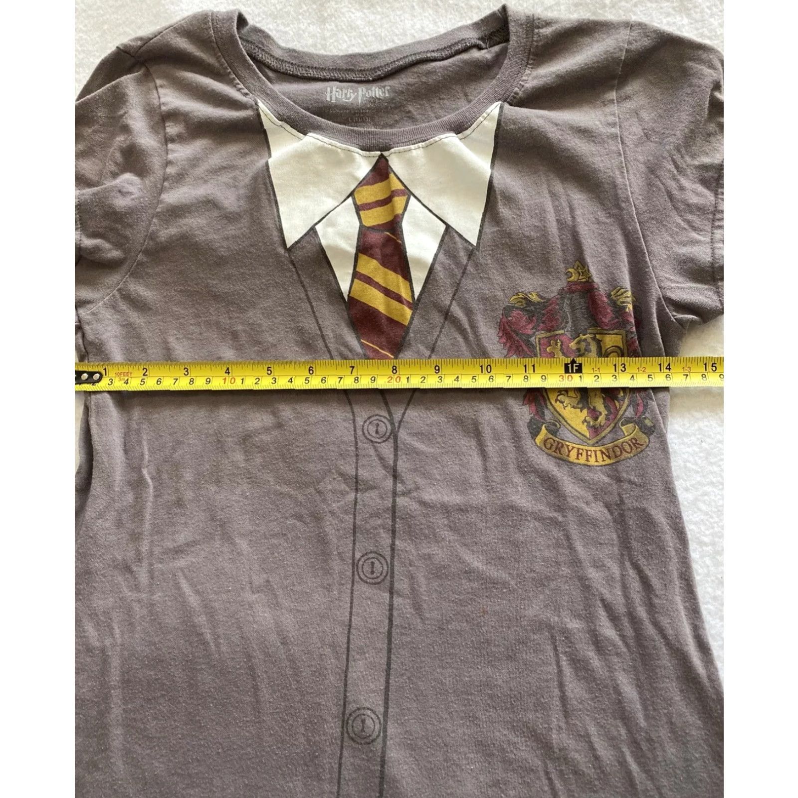 Vintage VINTAGE Harry Potter Griffindor Juniors T-Shirt L Crew Neck Short Sleeve Brown Gray / 18-28 Mens Womens Girls Boys Size L / US 10 / IT 46 - 3 Thumbnail