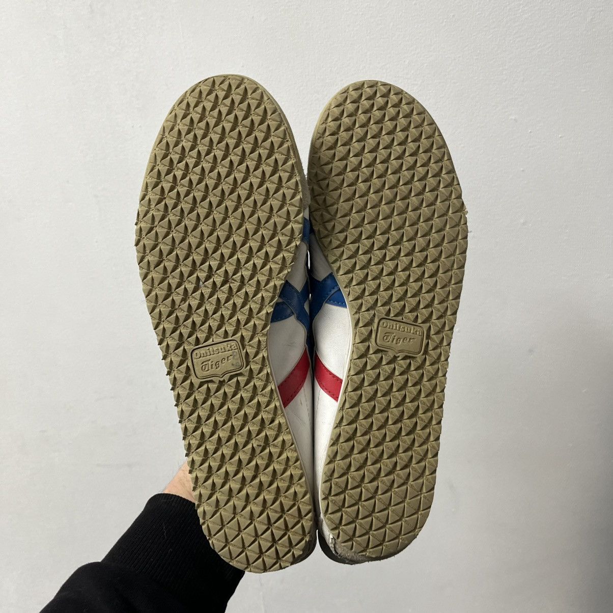 Asics Vintage Asics Onitsuka Tiger Mexico 66 Distressed Shoes Size US 8.5 / EU 41-42 - 10 Thumbnail