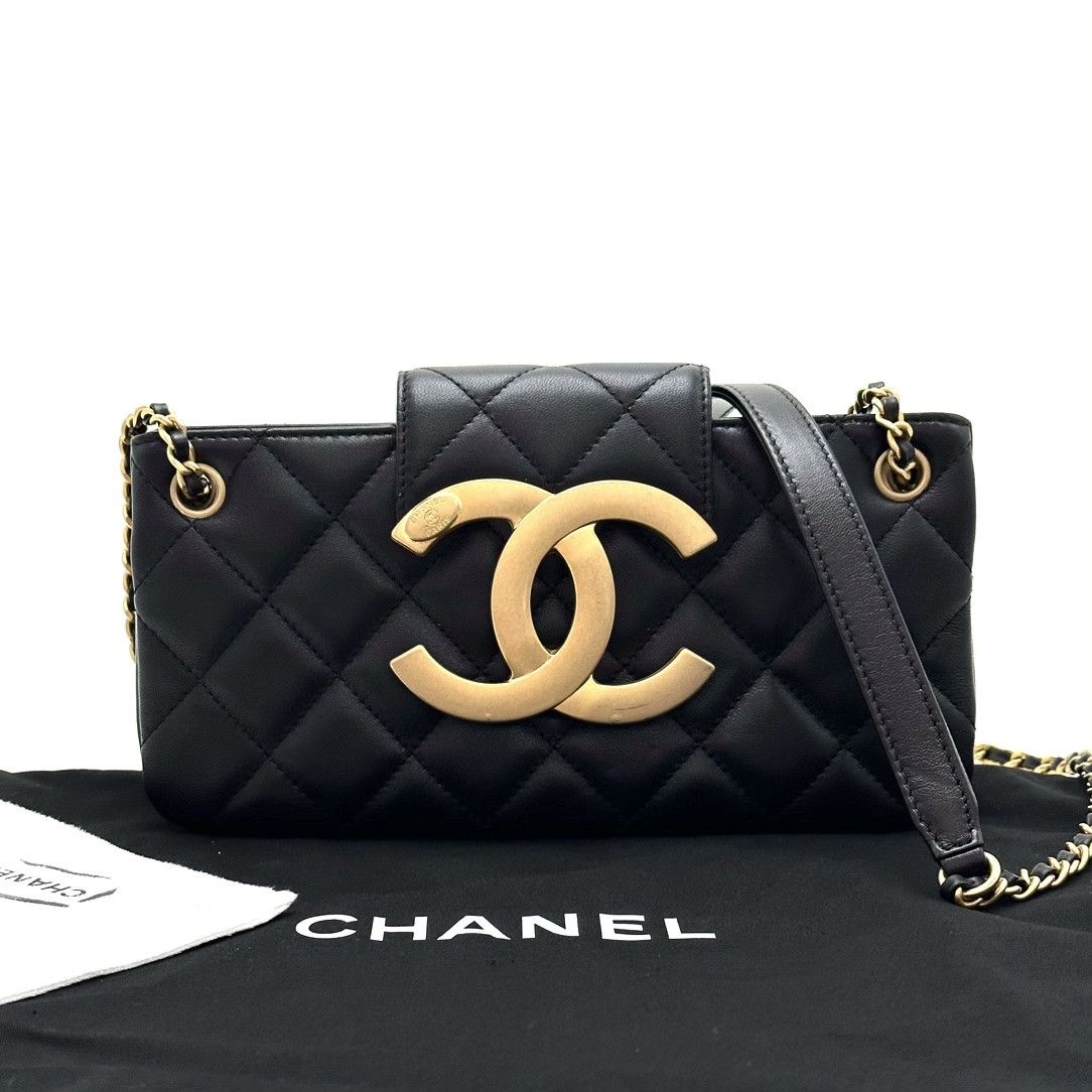 Chanel Pre-loved Bag Very good condition Size ONE SIZE - 1 Thumbnail