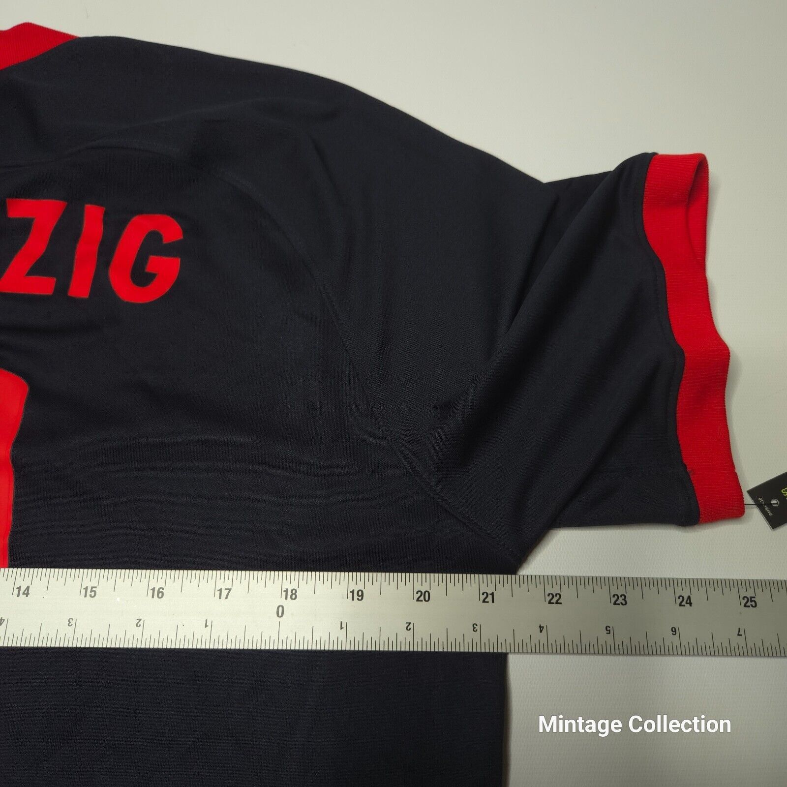 Red Bull NEW NIKE RED BULL RB LEIPZIG 2020 SOCCER JERSEY #11 WERNER L Size US L / EU 52-54 / 3 - 14 Thumbnail