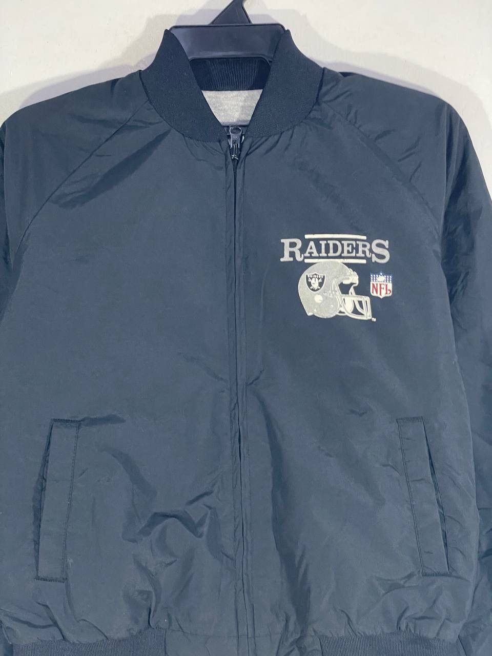 Other Vintage 90s los angeles raiders oakland riversable jacket M Size US M / EU 48-50 / 2 - 6 Thumbnail