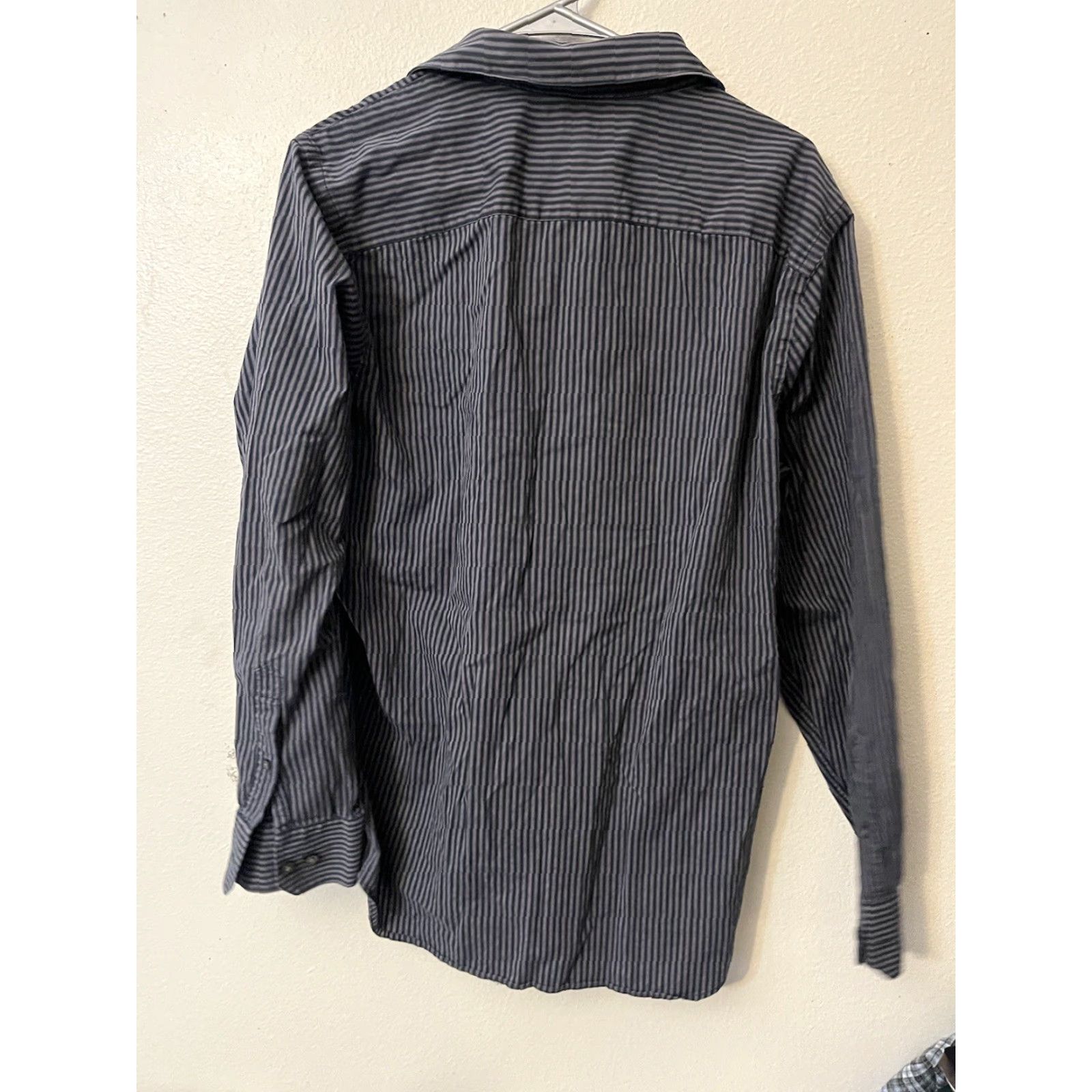 Banana Republic Banana Republic Gray Black Striped Long Sleeve Button-Up Shirt Large Size US L / EU 52-54 / 3 - 3 Thumbnail