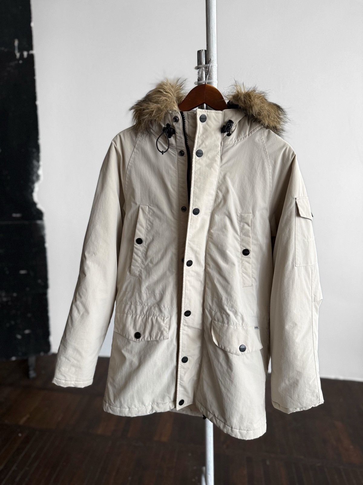 Carhartt Wip Carhartt WIP Anchorage Parka Winter Jacket Hooded Faux Fur Size US S / EU 44-46 / 1 - 1 Thumbnail