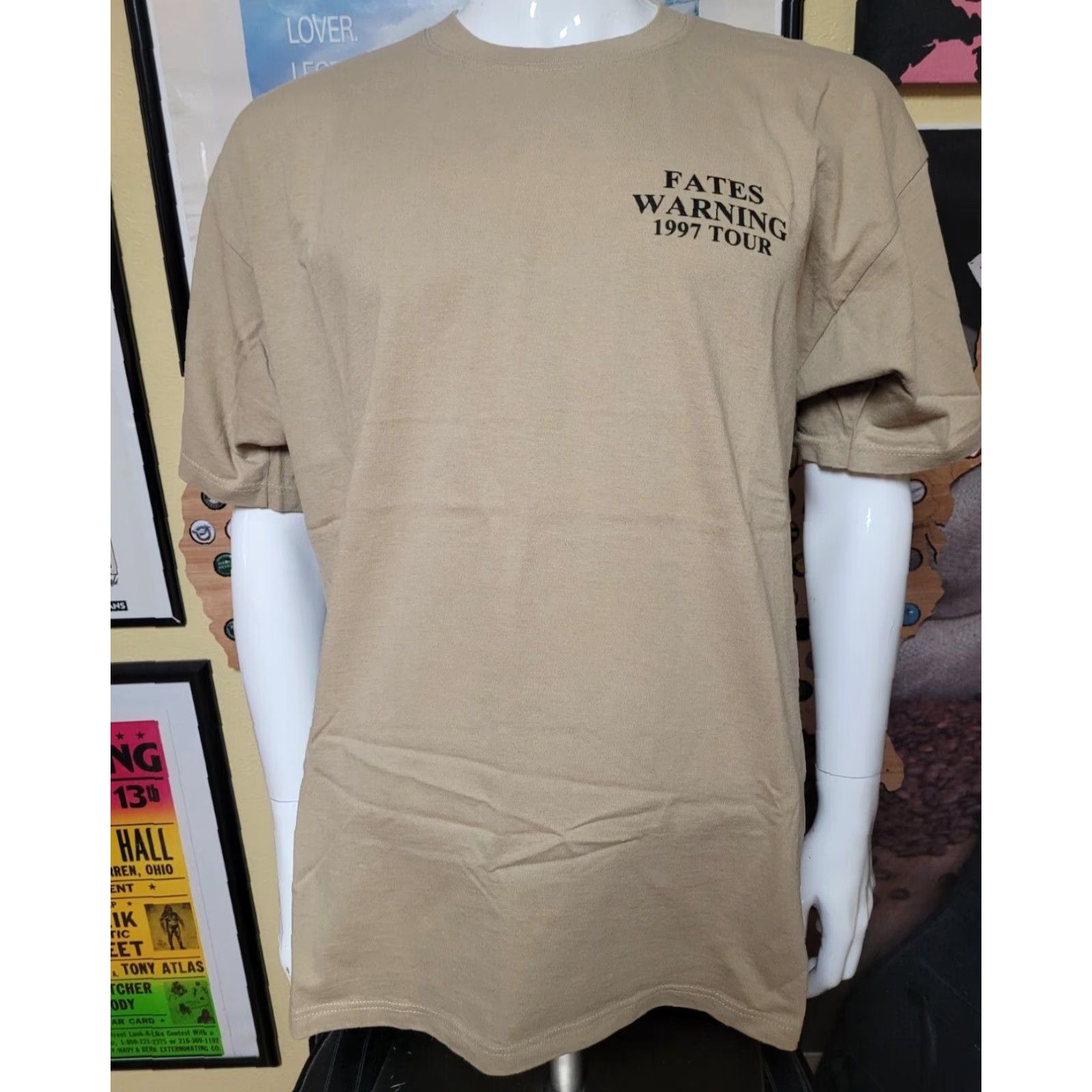 Hanes VTG Fates Warning A Pleasant Shade of Gray T Shirt XL Beige Cotton Hanes Regular Mens Autograph Graphic Tee Size US XL / EU 56 / 4 - 2 Thumbnail