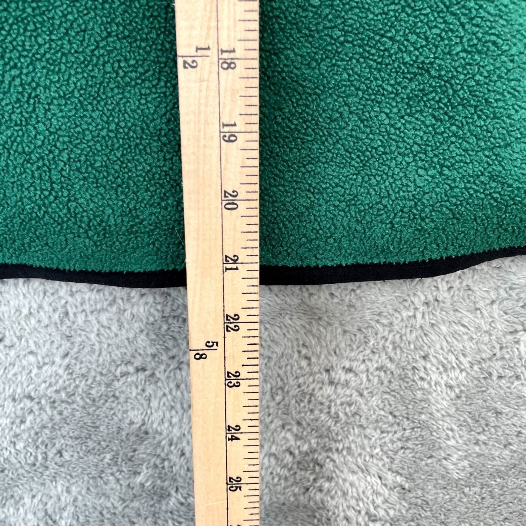 Sierra Designs VINTAGE Sierra Designs Vest Mens Medium Green Fleece Mock Neck Full Zip Hiking Jacket/Coat Short Stand-Up Collar Mens Size US M / EU 48-50 / 2 - 7 Thumbnail