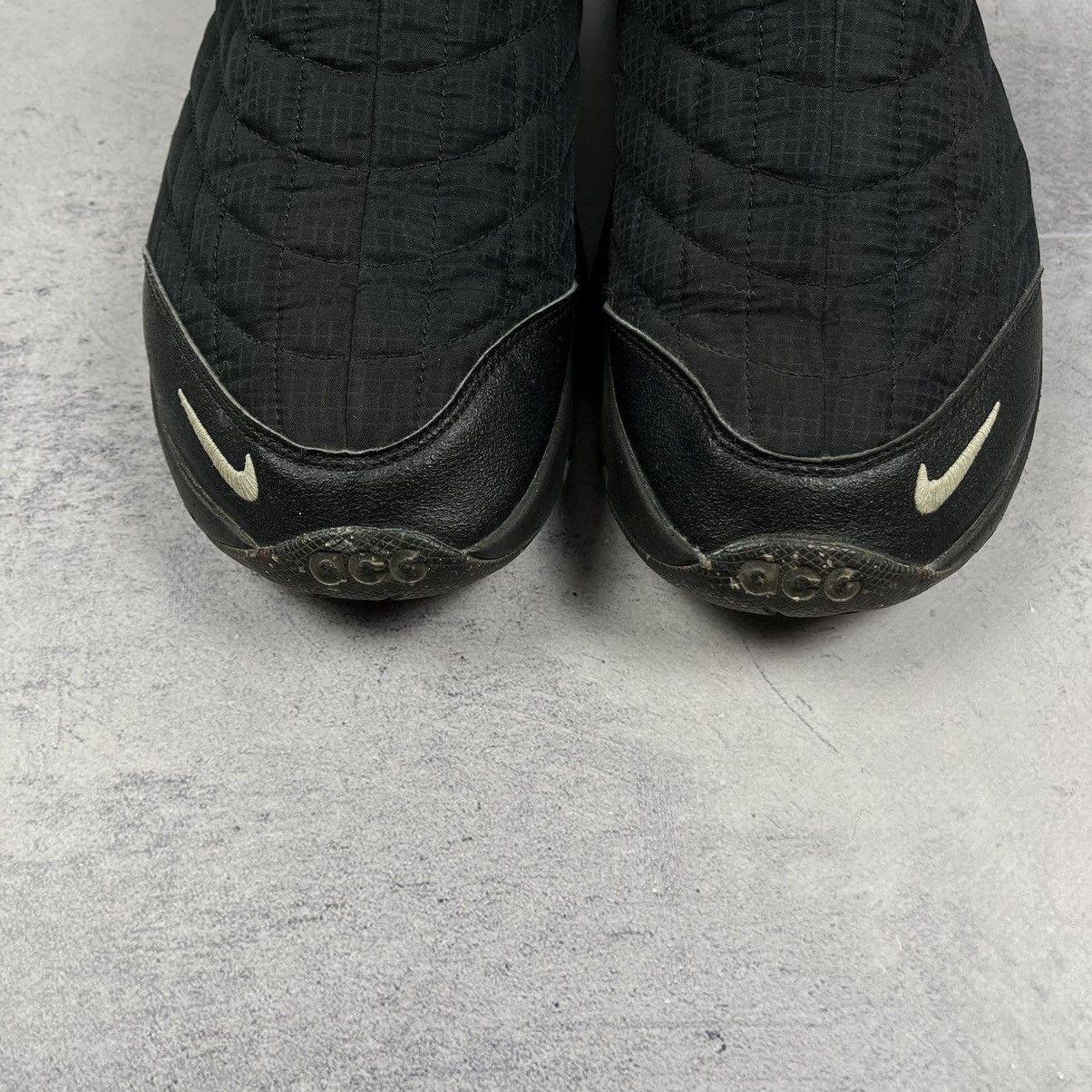 Nike ACG Nike ACG Moc 3.5 black glow barely volt low top sneakers Size US 11.5 / EU 44-45 - 4 Thumbnail