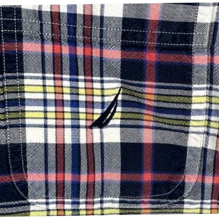 Nautica Nautica Shirt Mens Medium Blue Pink Button-Down Plaid Long Sleeve Pocket EUC Size US M / EU 48-50 / 2 - 5 Thumbnail