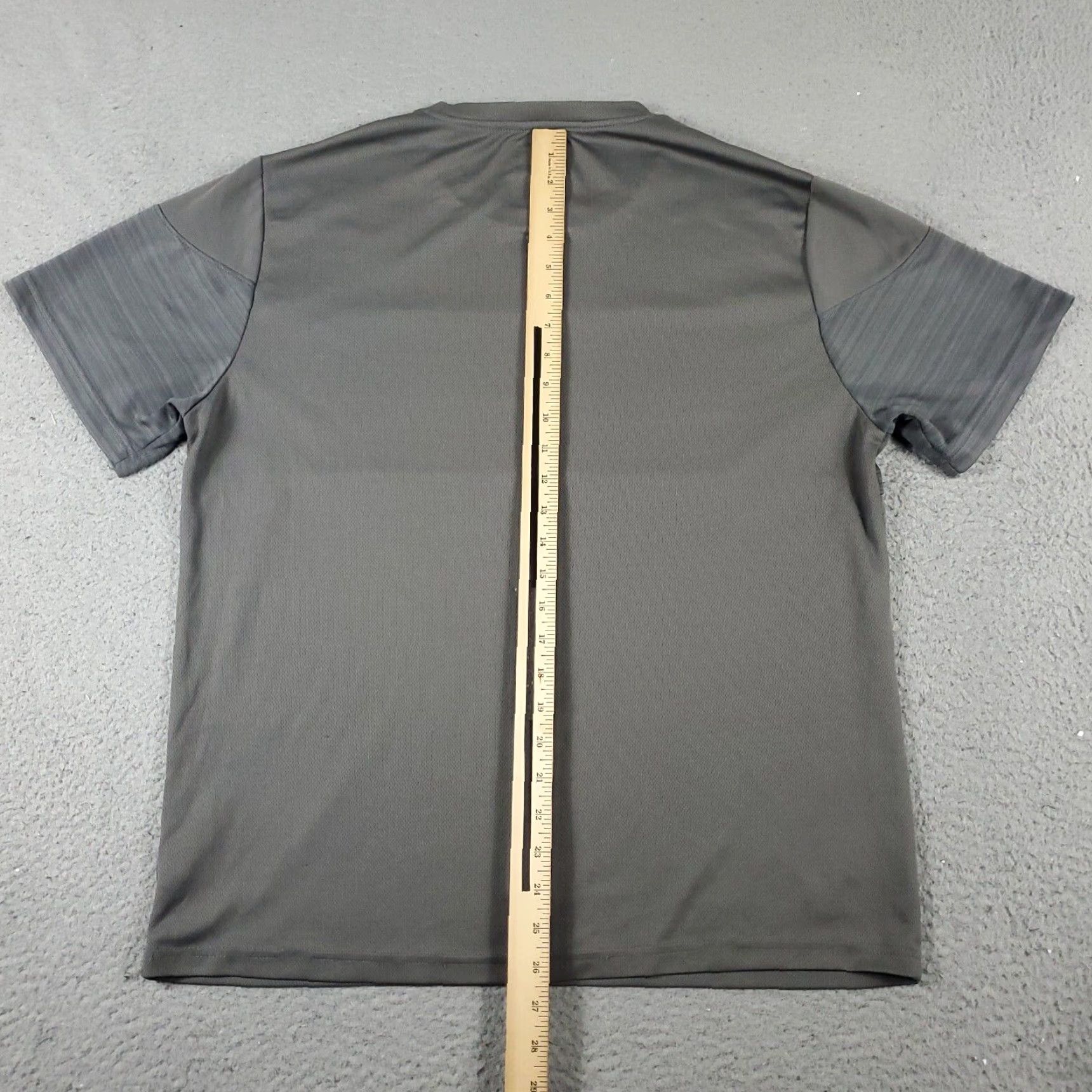 Reebok Reebok T Shirt Mens Size Large Gray Active Gym Work Out Pullover Short Sleeve Size US L / EU 52-54 / 3 - 5 Thumbnail