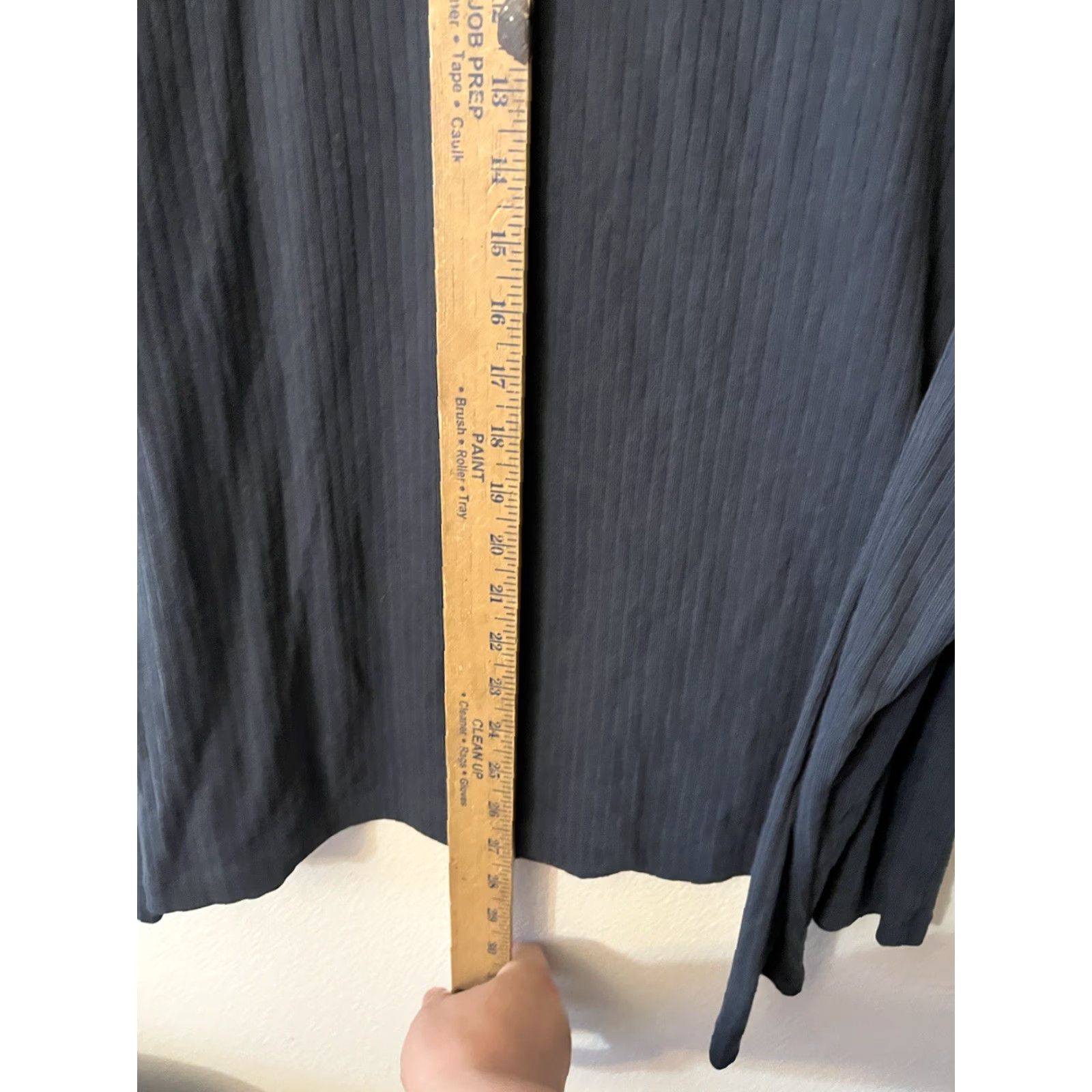 Banana Republic Banana Republic Pullover Shirt Mens Medium Long Sleeve Blue Rayon Blend Slim Crew Neck T-Shirt" Size US M / EU 48-50 / 2 - 4 Thumbnail