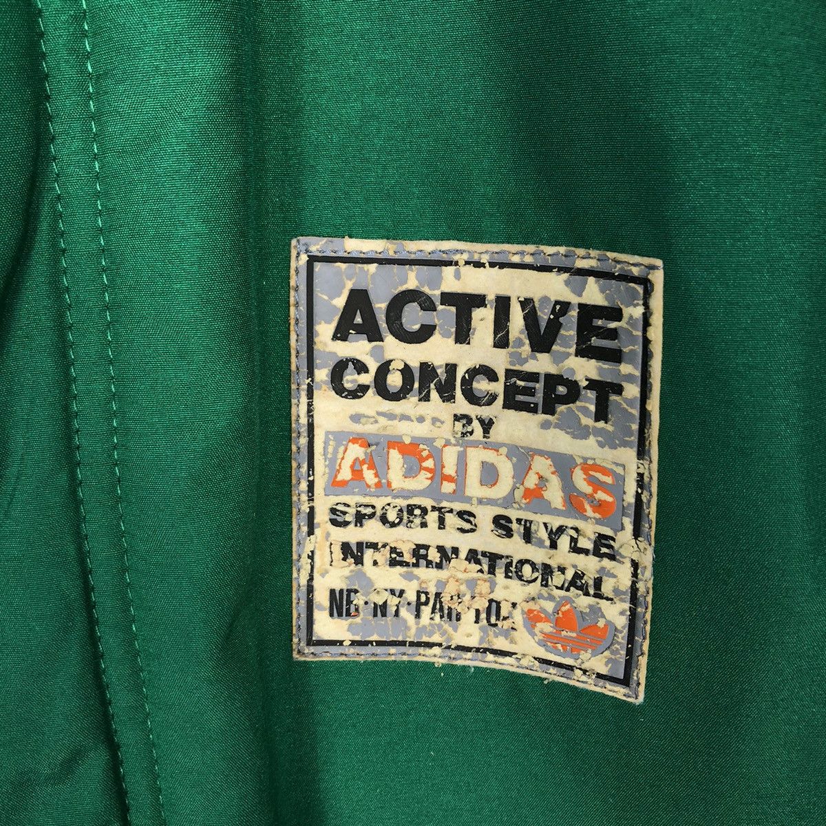 Adidas × Vintage 🔥90’s Vintage Active Concept by Adidas Light Puffer Jacket Size US M / EU 48-50 / 2 - 12 Thumbnail