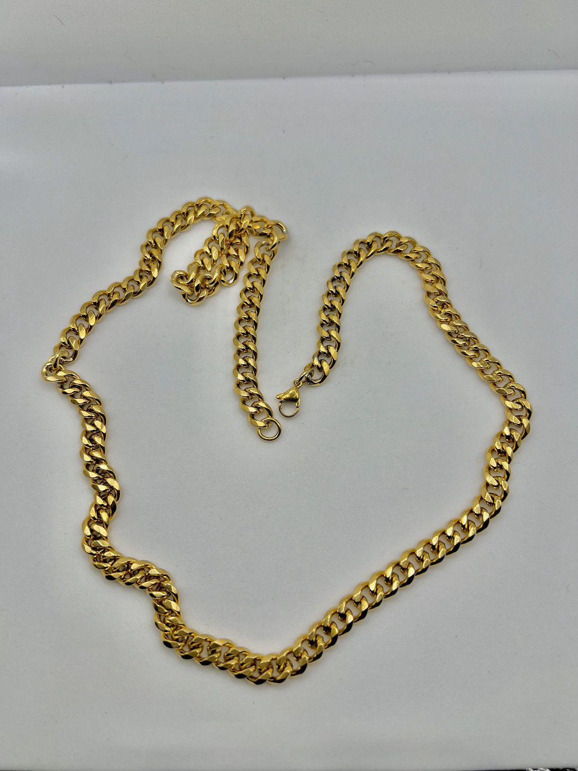 Jewelry Gold Cuban Chain Necklace Size ONE SIZE - 4 Thumbnail