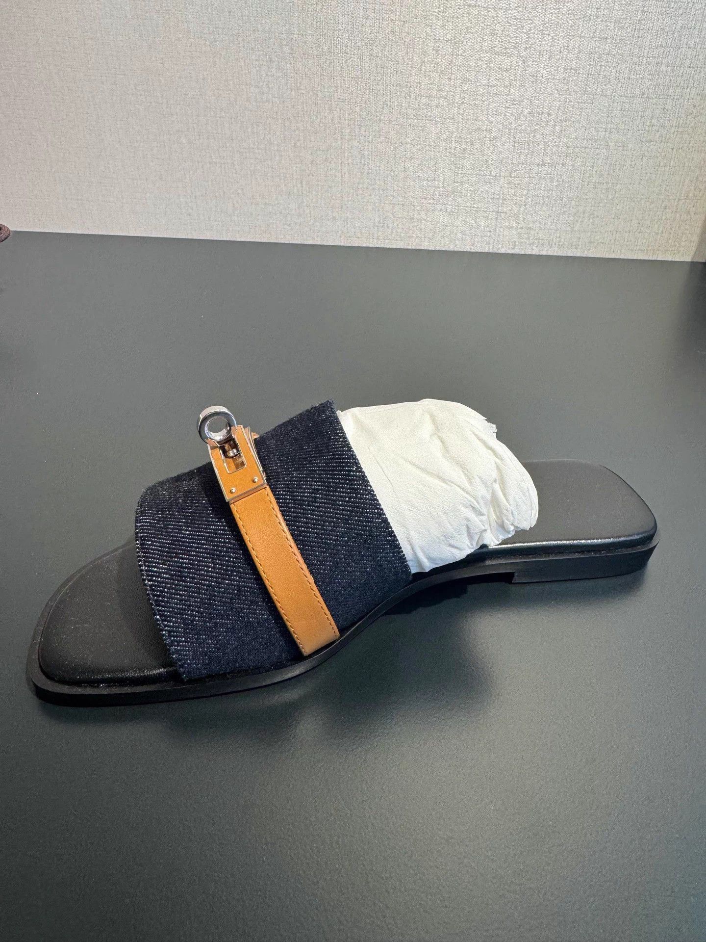 Hermes Hermès Gabriel Kelly Denim Blue Wmns Slippers 35 New Rare Size US 4 / IT 34 - 4 Thumbnail
