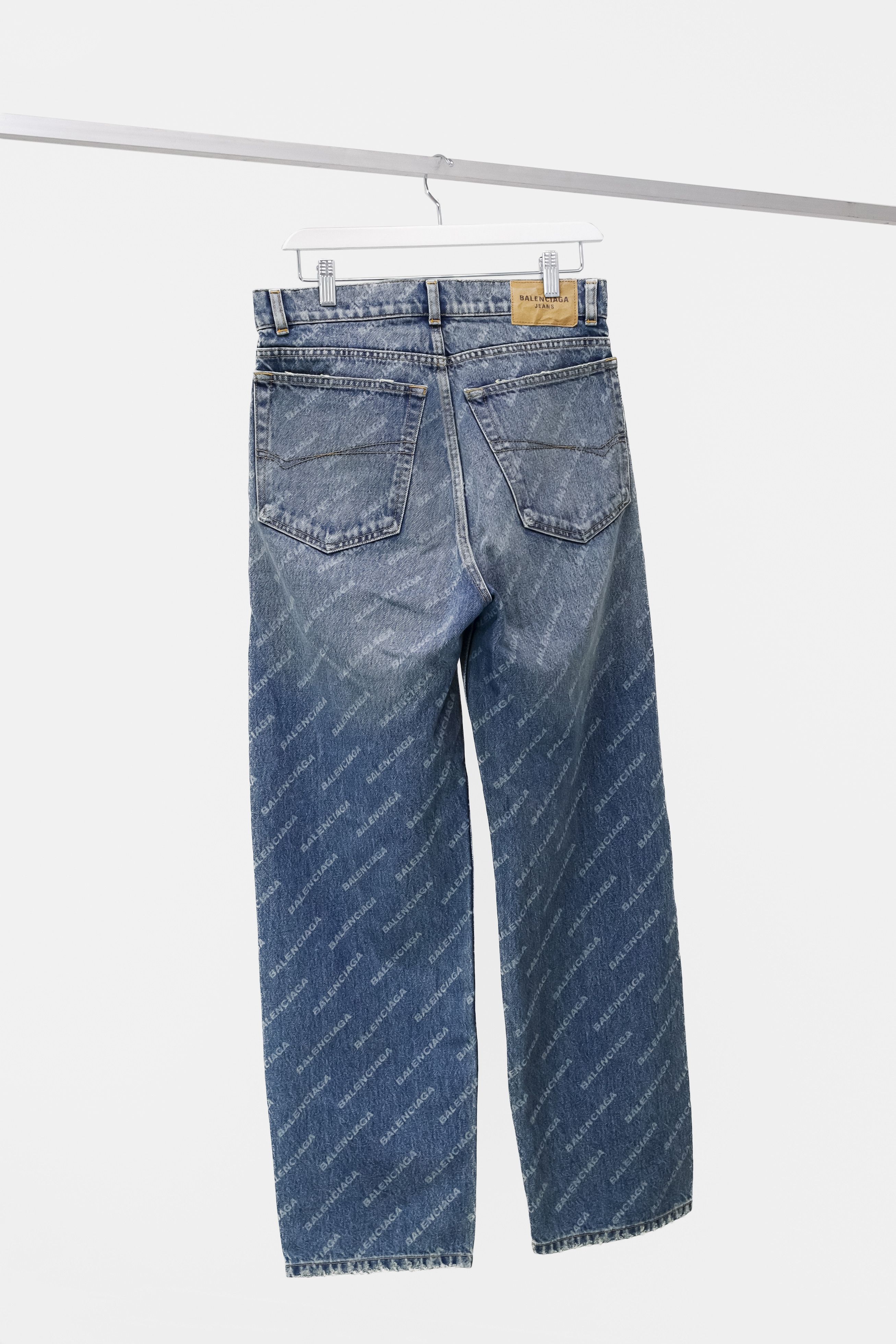 Balenciaga logo jeans hotsell