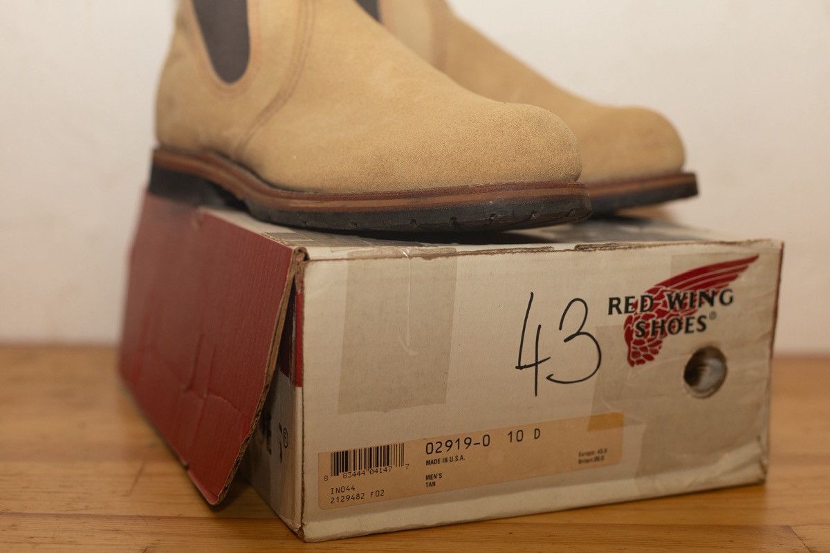 Red Wing Red Wing Suede Chelsea Boots Beige Tan Size 10 Size US 10 / EU 43 - 9 Thumbnail
