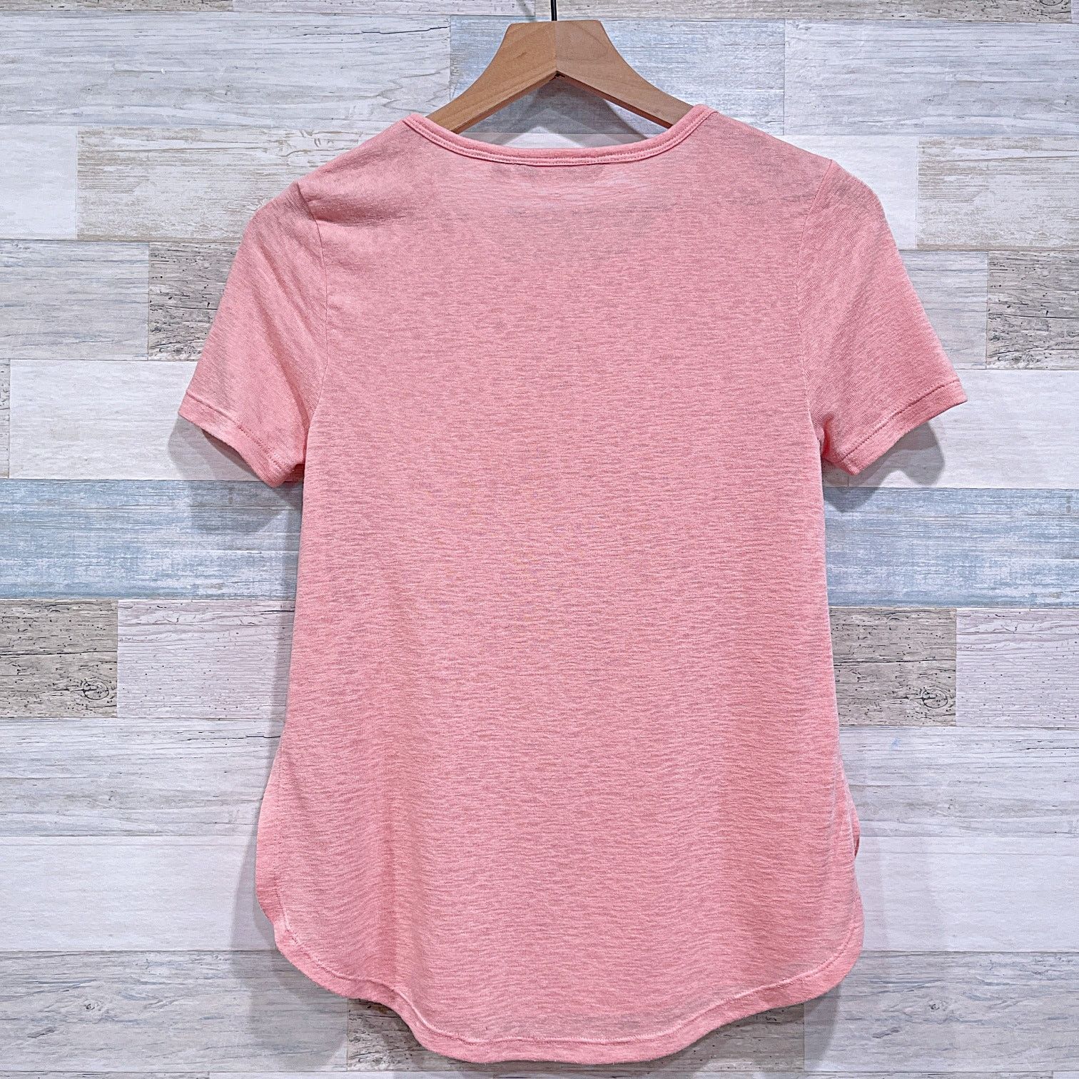 Athleta Athleta Breezy Tee Pink Curved Lightweight Soft Stretch XS Size XS / US 0-2 / IT 36-38 - 4 Thumbnail