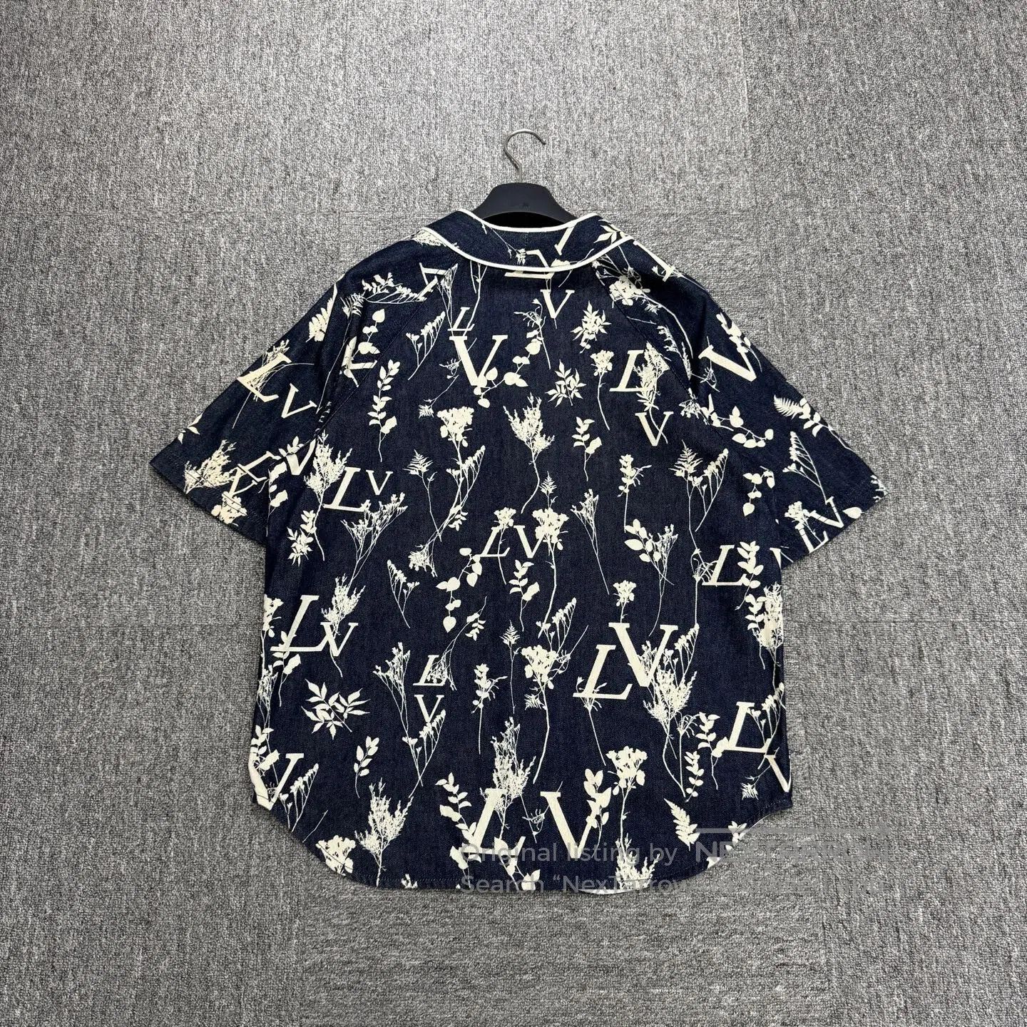 Louis Vuitton Louis Vuitton Ma Su short-sleeved shirt| Size US S / EU 44-46 / 1 - 2 Thumbnail