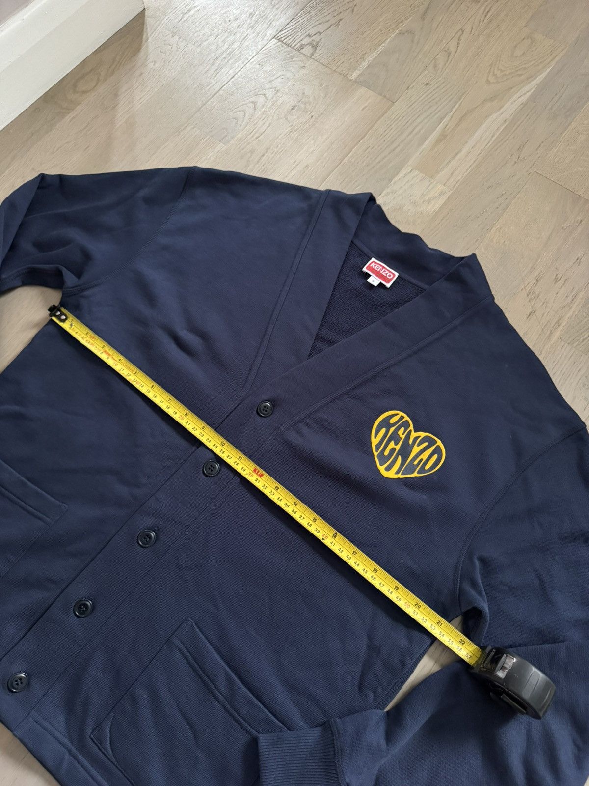Kenzo KENZO cardigan sz s FITS AS SHOWN IN PHOTOS BY TAPE MEASURE Size US S / EU 44-46 / 1 - 5 Thumbnail