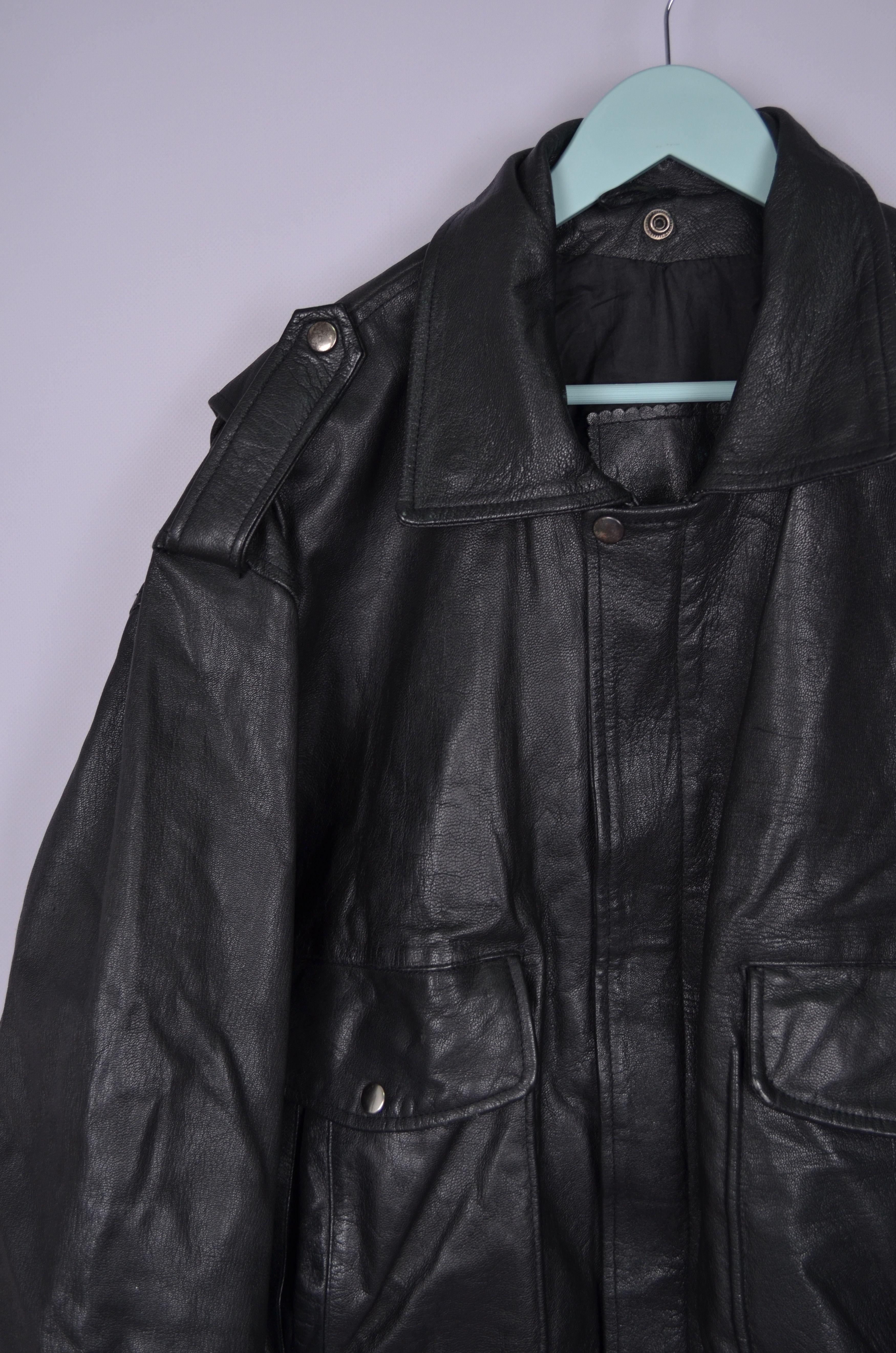 Vintage Vintage Leather Bomber Jacket Black Size XXL US Army Size US XXL / EU 58 / 5 - 4 Thumbnail
