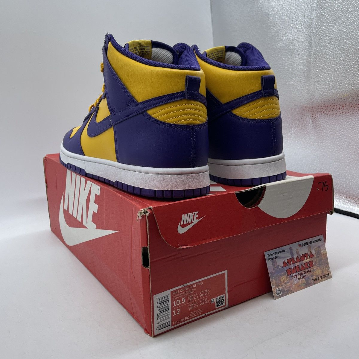 Nike Dunk high lakers Size US 10.5 / EU 43-44 - 4 Thumbnail