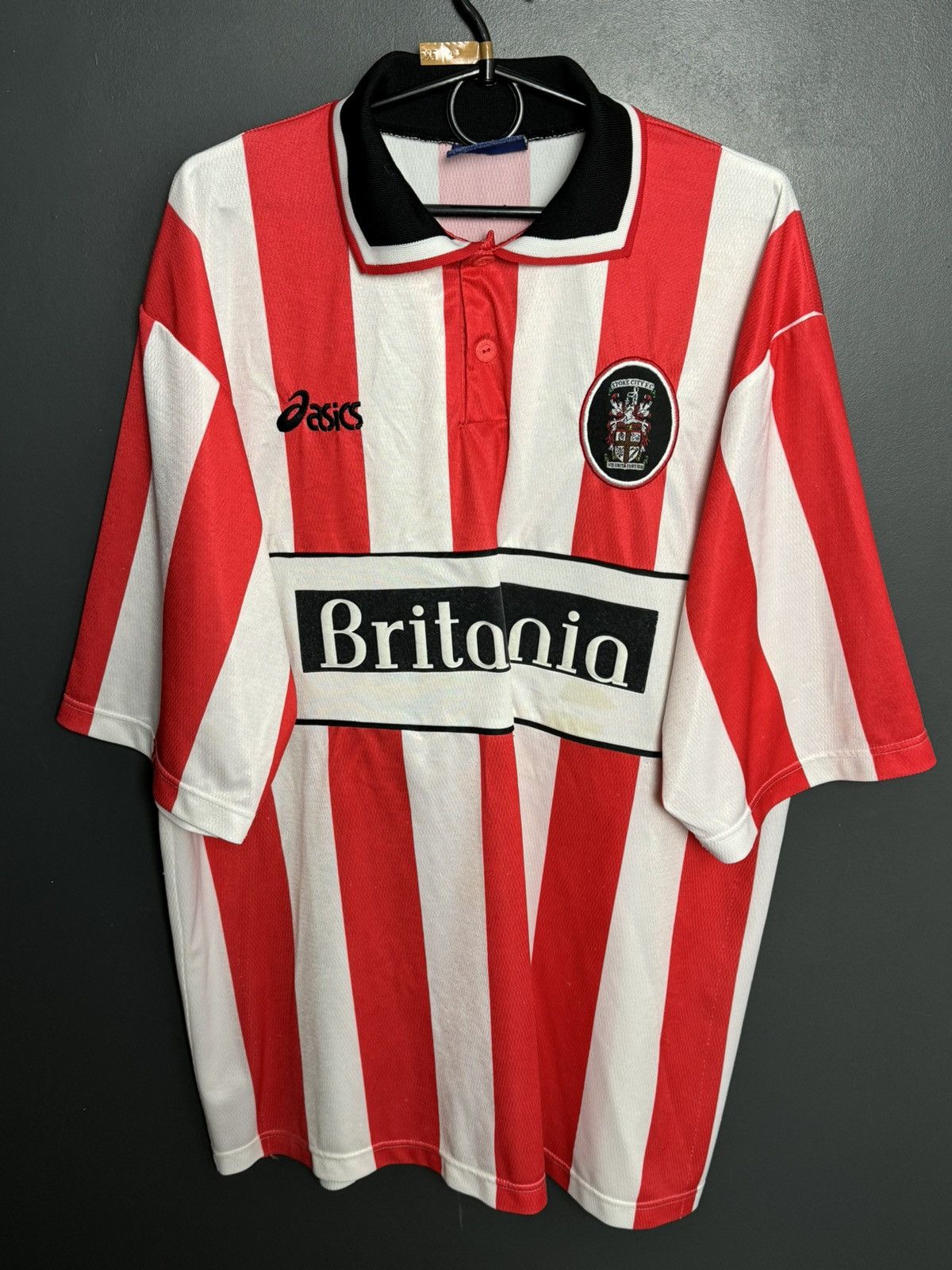 Asics Stoke City 99/01 Home Football Jersey Size US XL / EU 56 / 4 - 1 Thumbnail