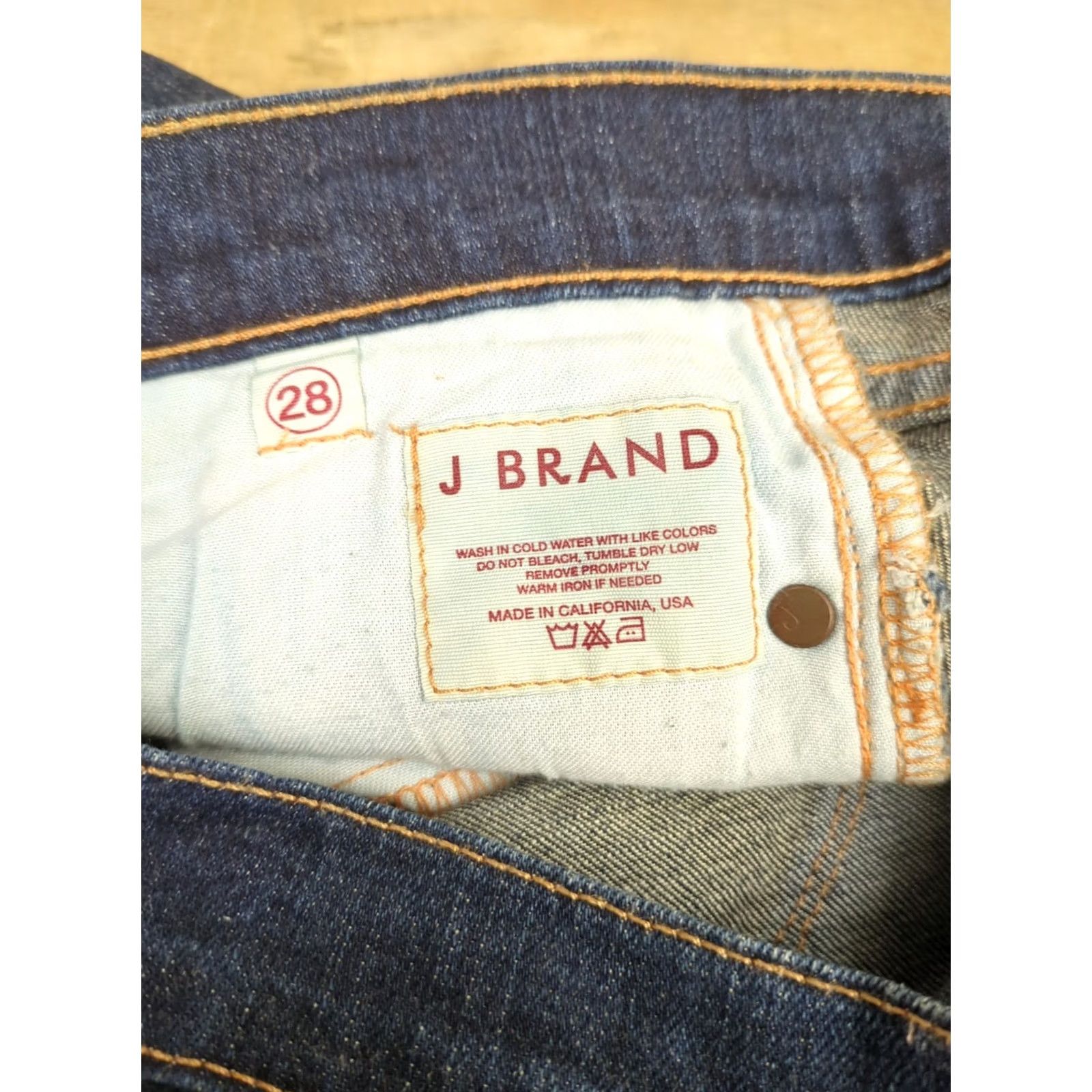 J Brand J Brand Jeans Dark Wash Womens 28 Straight Cotton Blend Inseam 28 Blue 28 Size 28" / US 6 / IT 42 - 4 Thumbnail