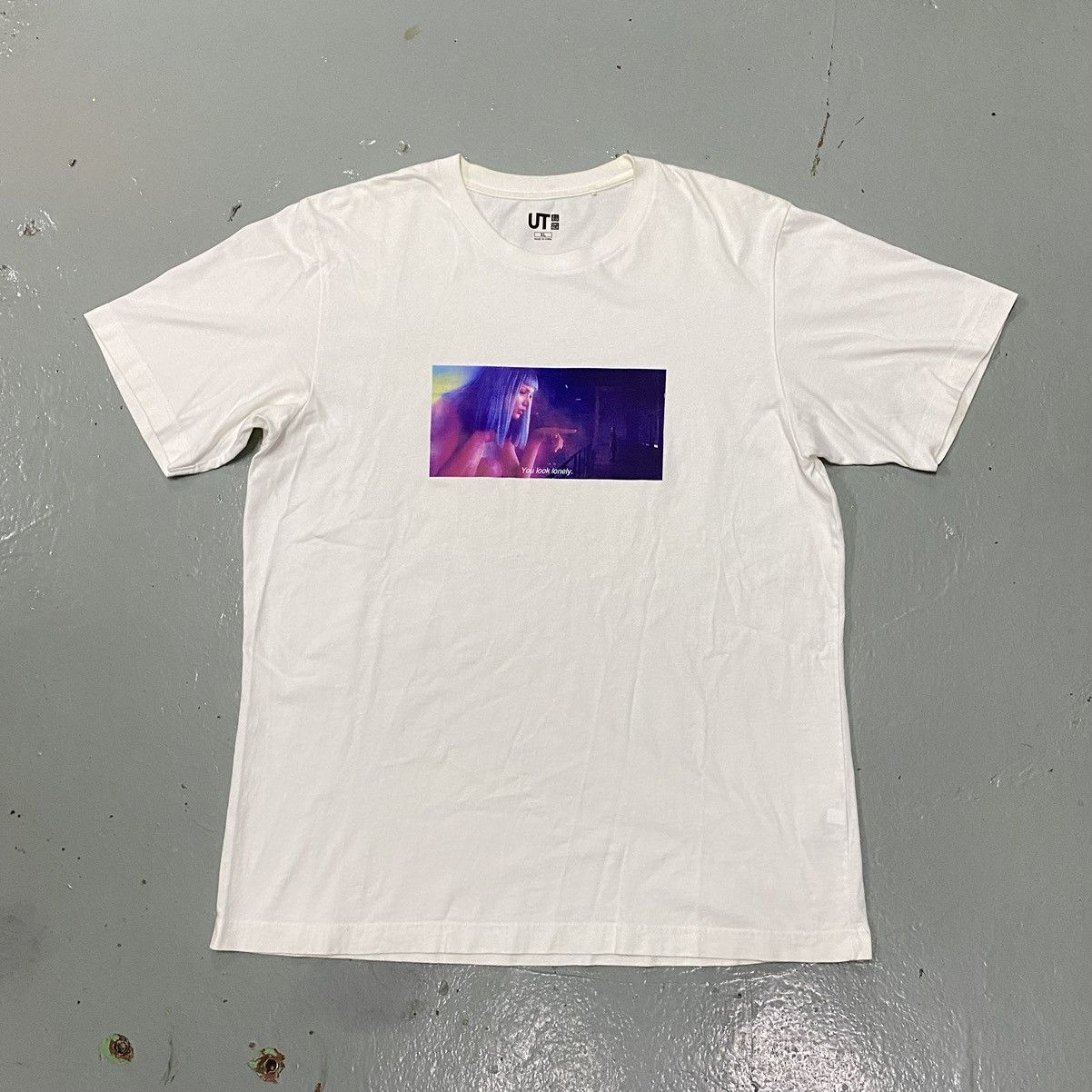 Uniqlo Uniqlo Blade Runner 2045 Promo Movie Tee Box Logo Size US XL / EU 56 / 4 - 2 Thumbnail