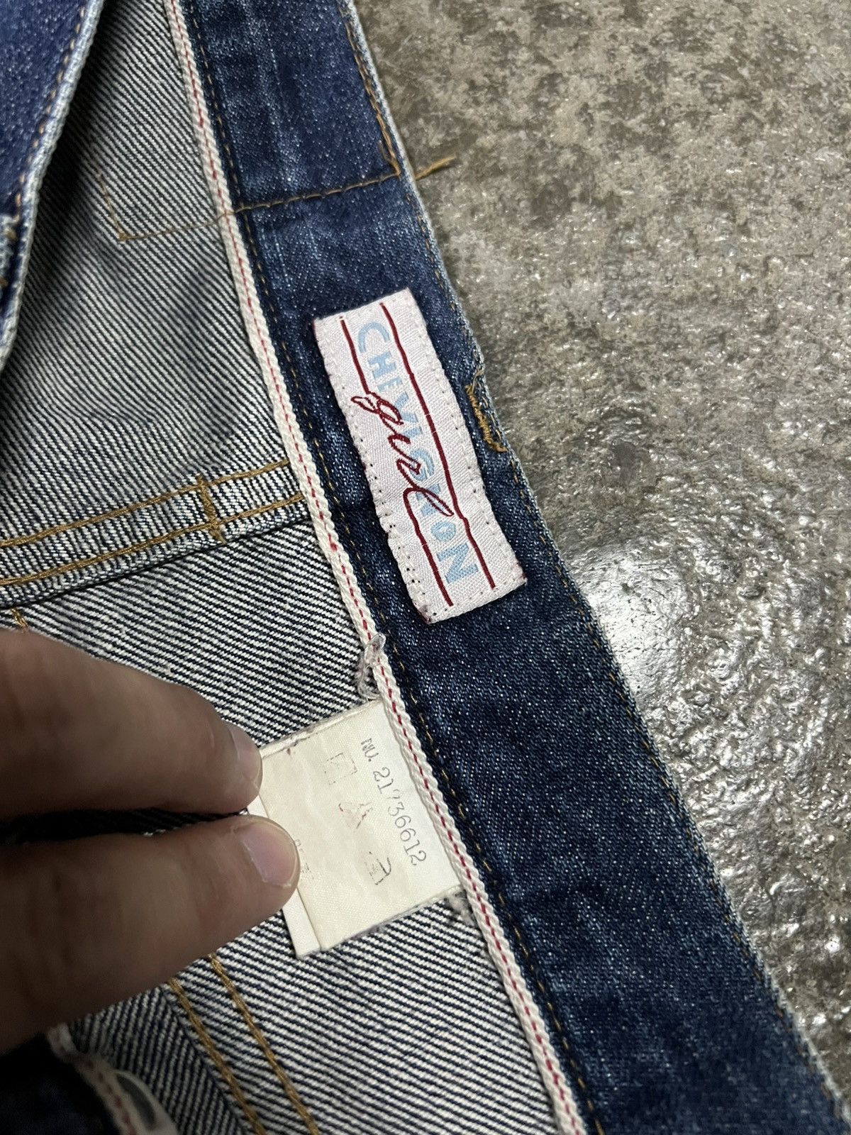 Japanese Brand 💥Flare💥Vintage 90’s Chevignon Distress Jean Size US 28 / EU 44 - 12 Thumbnail