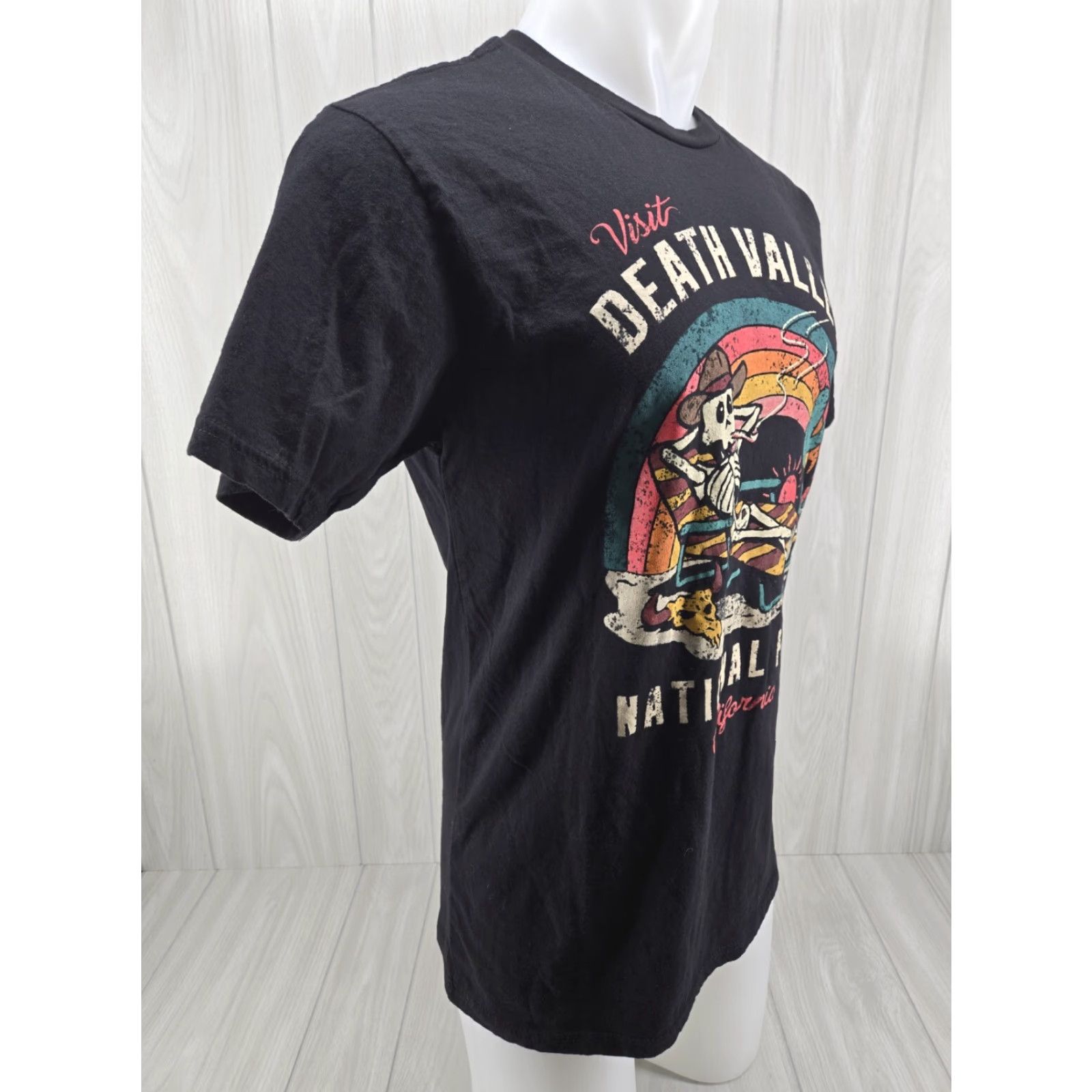 Vintage VINTAGE National Parks Society Death Valley California Skeleton Medium Black T-Shirt Size US M / EU 48-50 / 2 - 5 Thumbnail