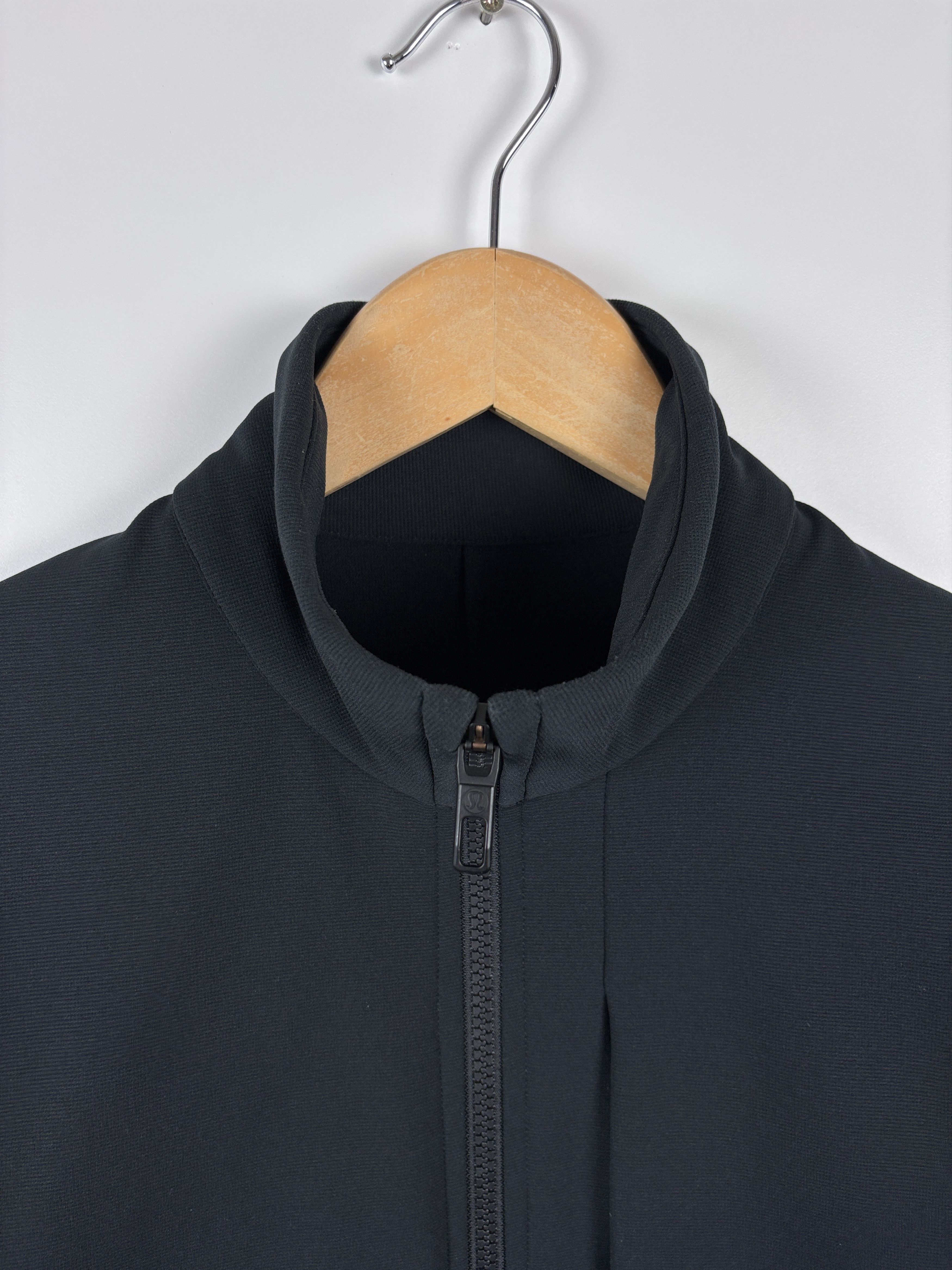 Lululemon Womens Lululemon Full Zip Jacket Black Size XS Size XS / US 0-2 / IT 36-38 - 4 Thumbnail