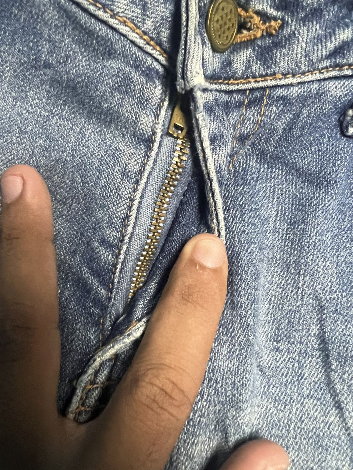 Japanese Brand Japanese Denim Straight Leg Jeans with Distressed Knees (47) Size 27" / US 4 / IT 40 - 8 Thumbnail