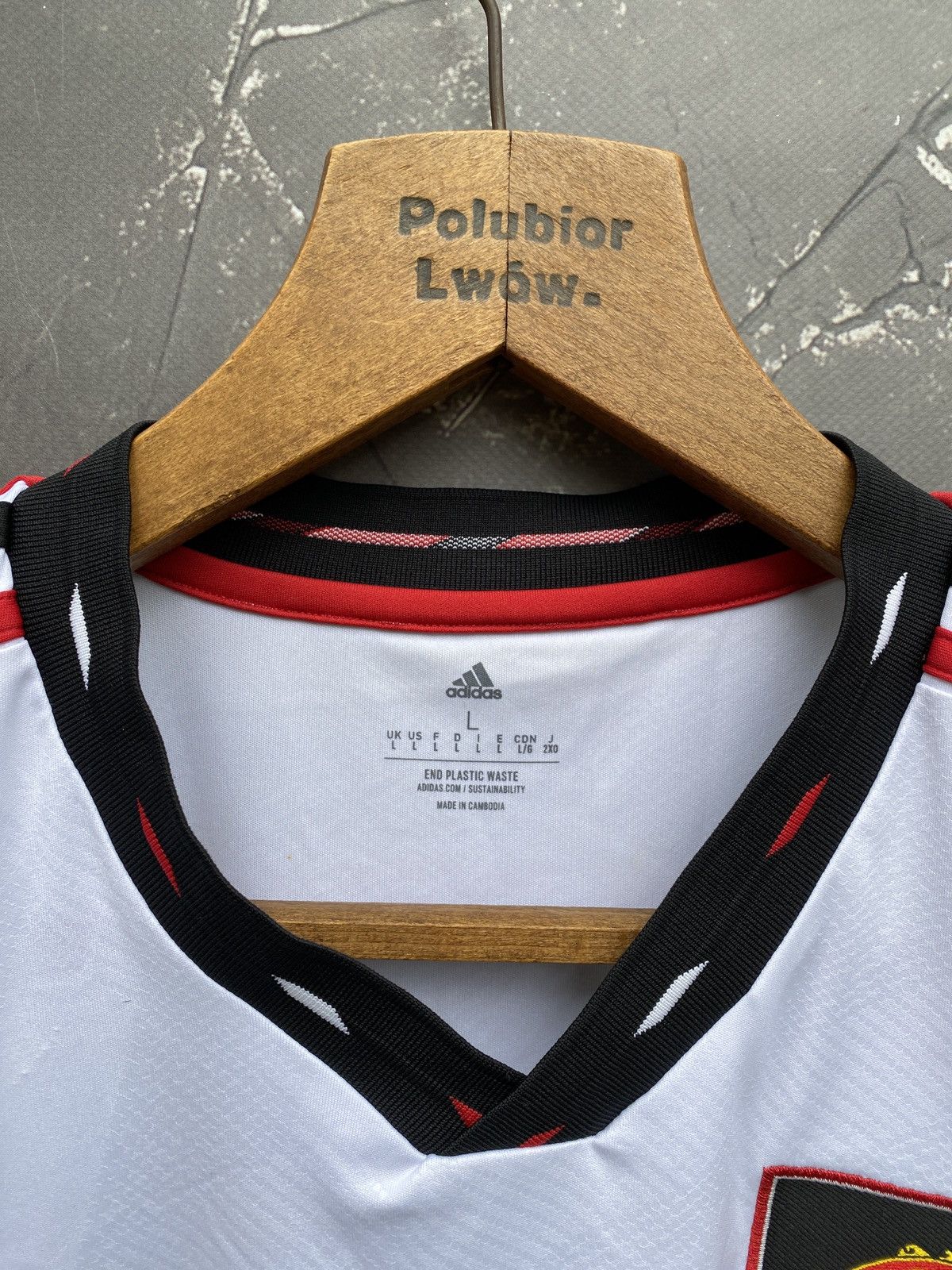 Adidas Manchester United Jersey 2022 2023 Adidas Size L Size US L / EU 52-54 / 3 - 8 Thumbnail