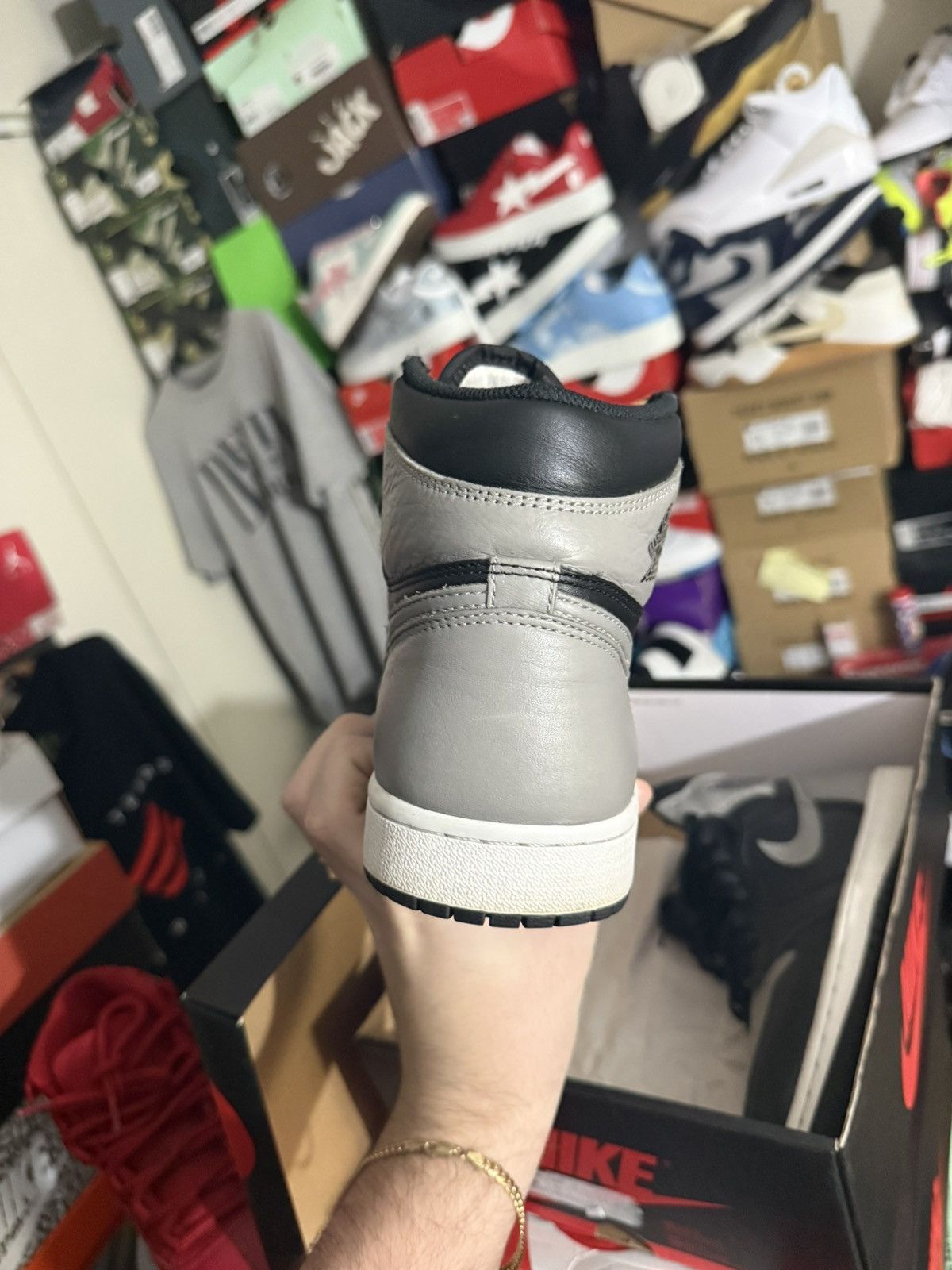 Jordan Brand Jordan retro 1 shadow sz 8 Size US 8 / EU 41 - 4 Thumbnail