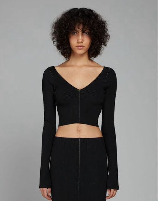Marni o1w1db11024 V-Neck Cropped Knitted Top in Black Size M / US 6-8 / IT 42-44 - 1 Thumbnail