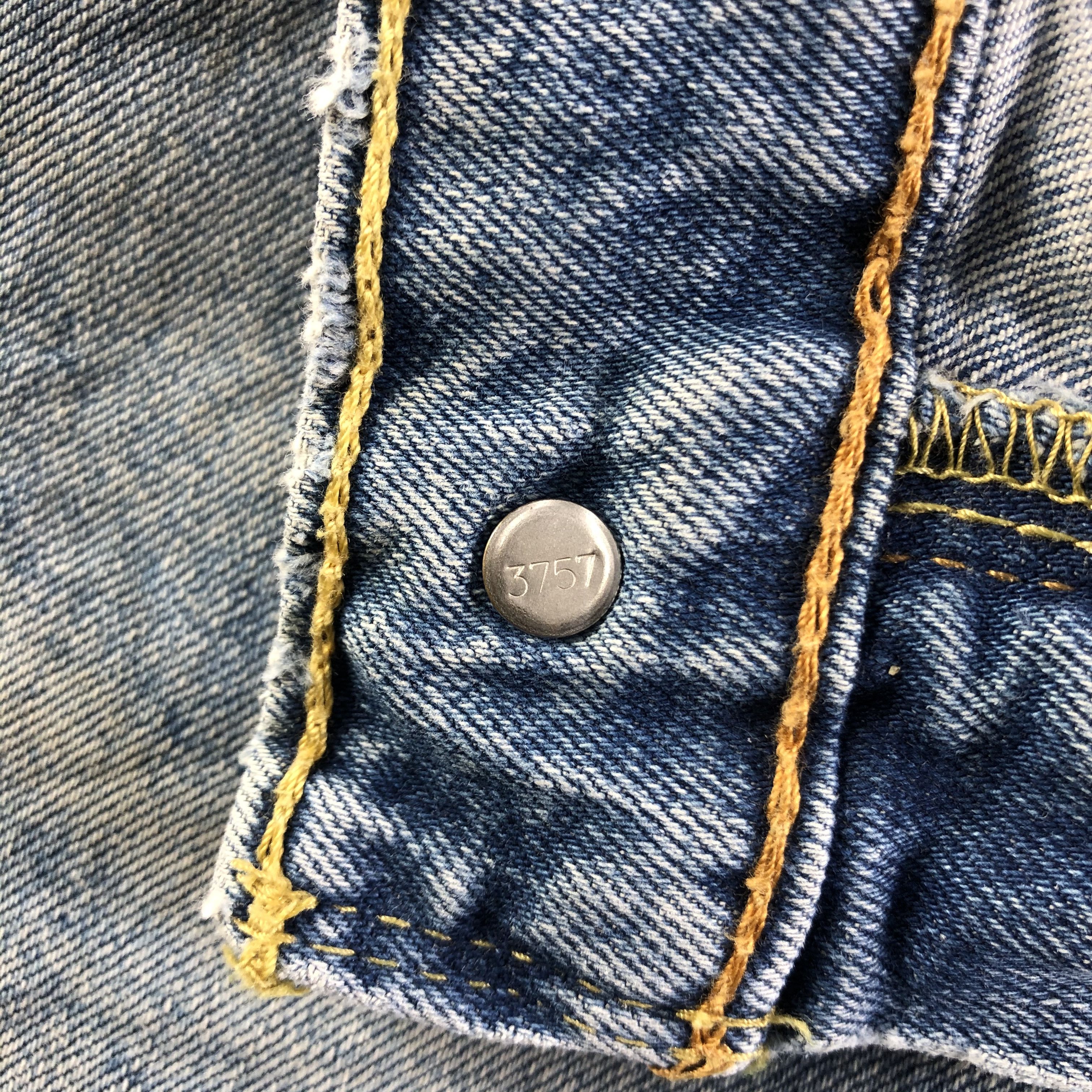 Levi's Vintage Blue Wash Levis 505 Jeans-J3464 Size US 35 - 10 Thumbnail