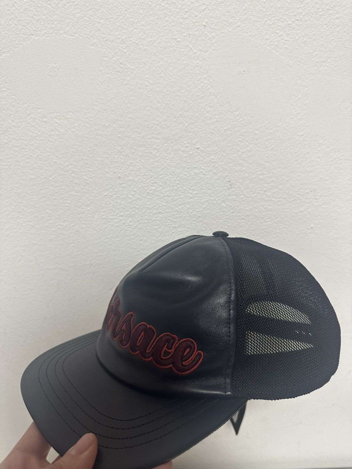 Versace Versace Leather Logo Trucker Hat Size ONE SIZE - 9 Thumbnail